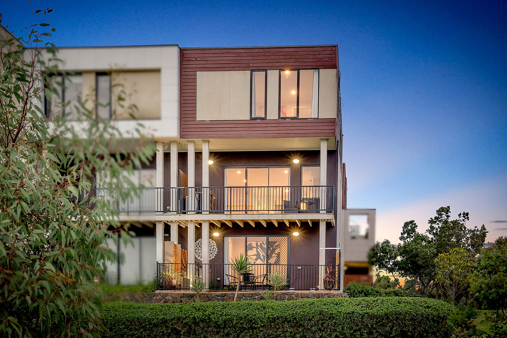 32 Alexander CircuitCraigieburn, VIC 3064, Craigieburn - Thumbnail 2