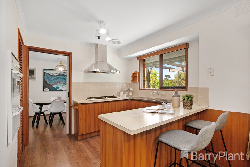 8 Sirius CourtMill Park, VIC 3082, Mill Park - Thumbnail 3
