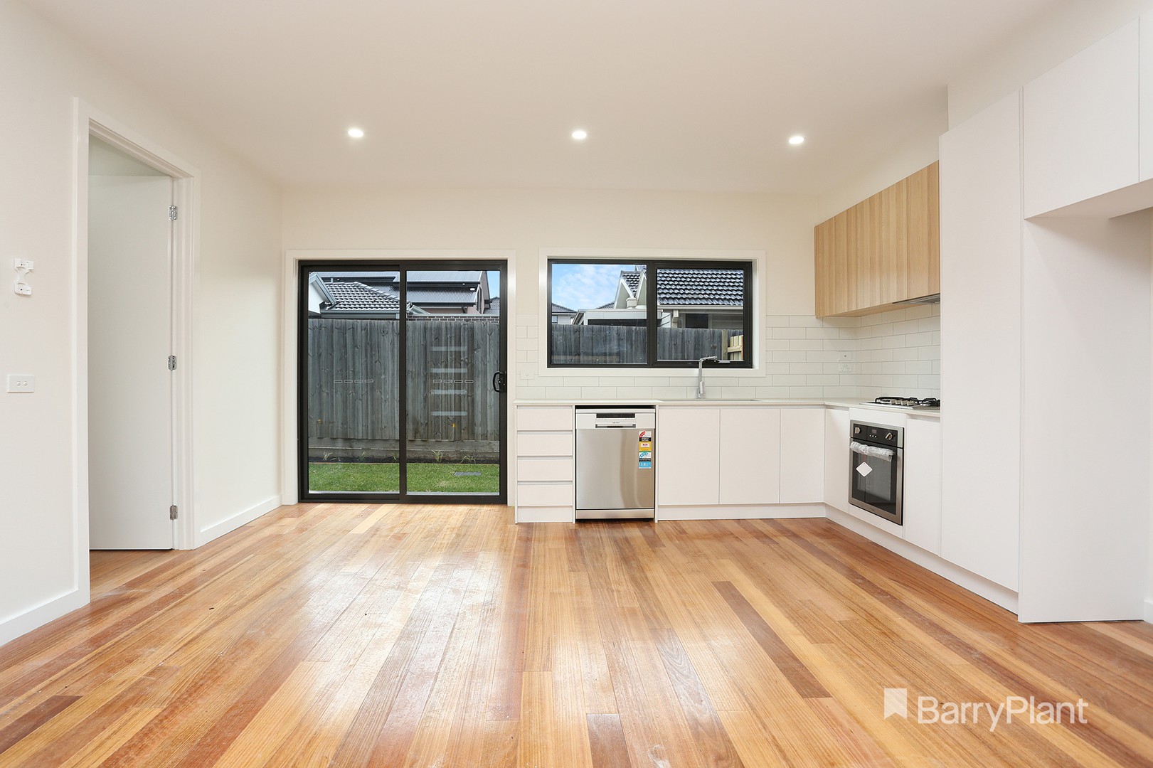 2/86 View StreetGlenroy, VIC 3046, Glenroy - Thumbnail 5