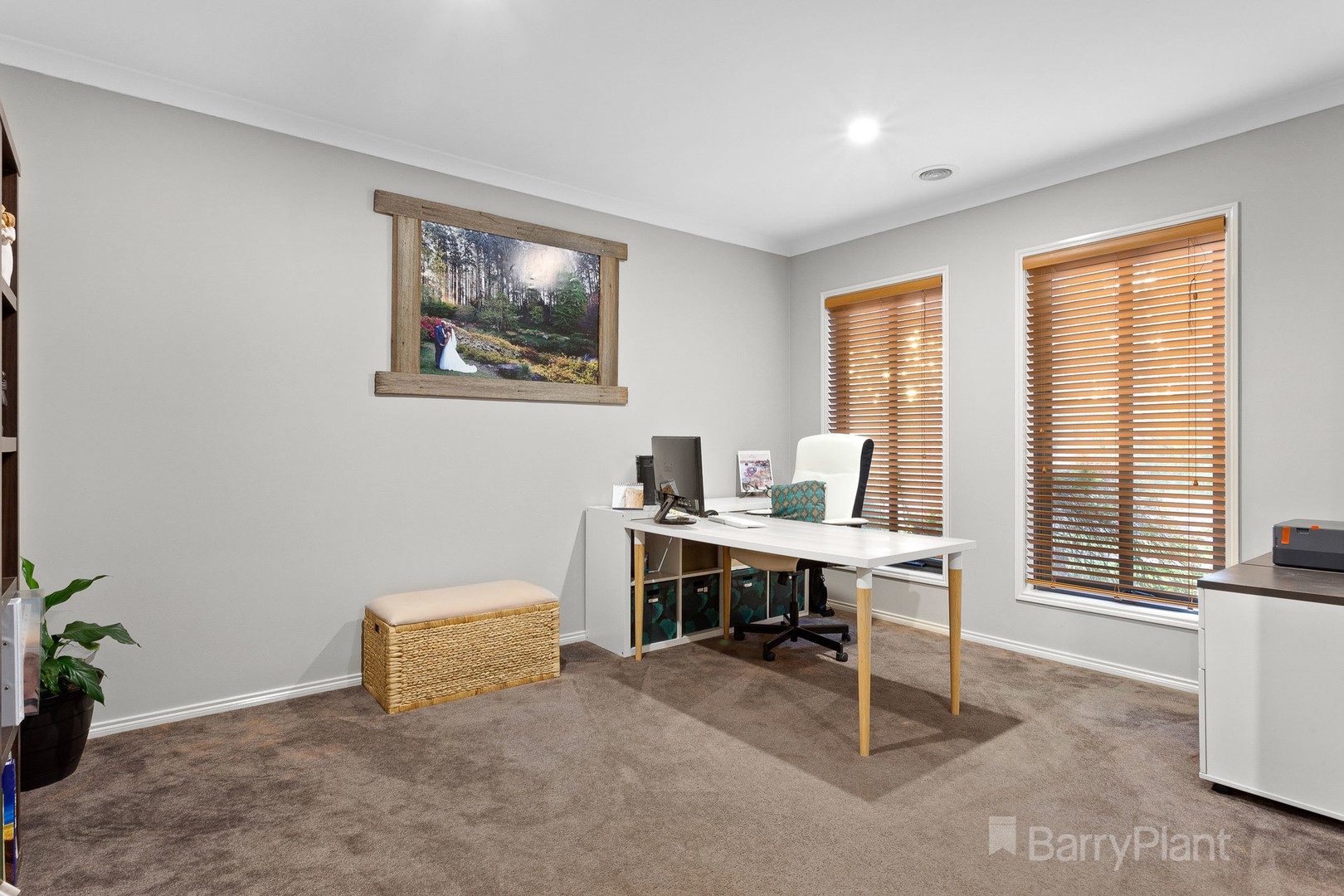 41 Fallingwater DrivePakenham, VIC 3810, Pakenham - Thumbnail 2