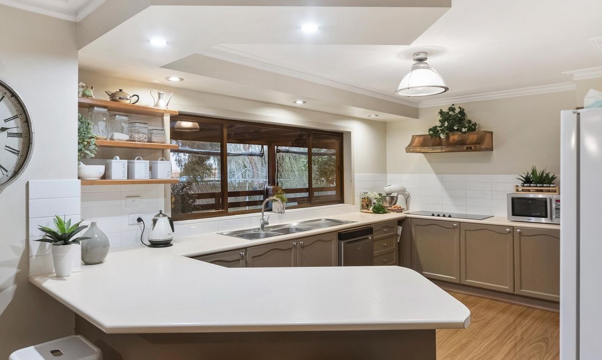 210 Craig Road, Devon Meadows, VIC 3977, Devon Meadows - Thumbnail 4