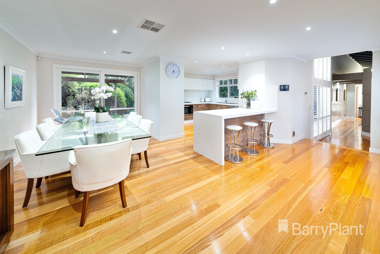 10 MacBean CourtGreenvale, VIC 3059, Greenvale - Thumbnail 4