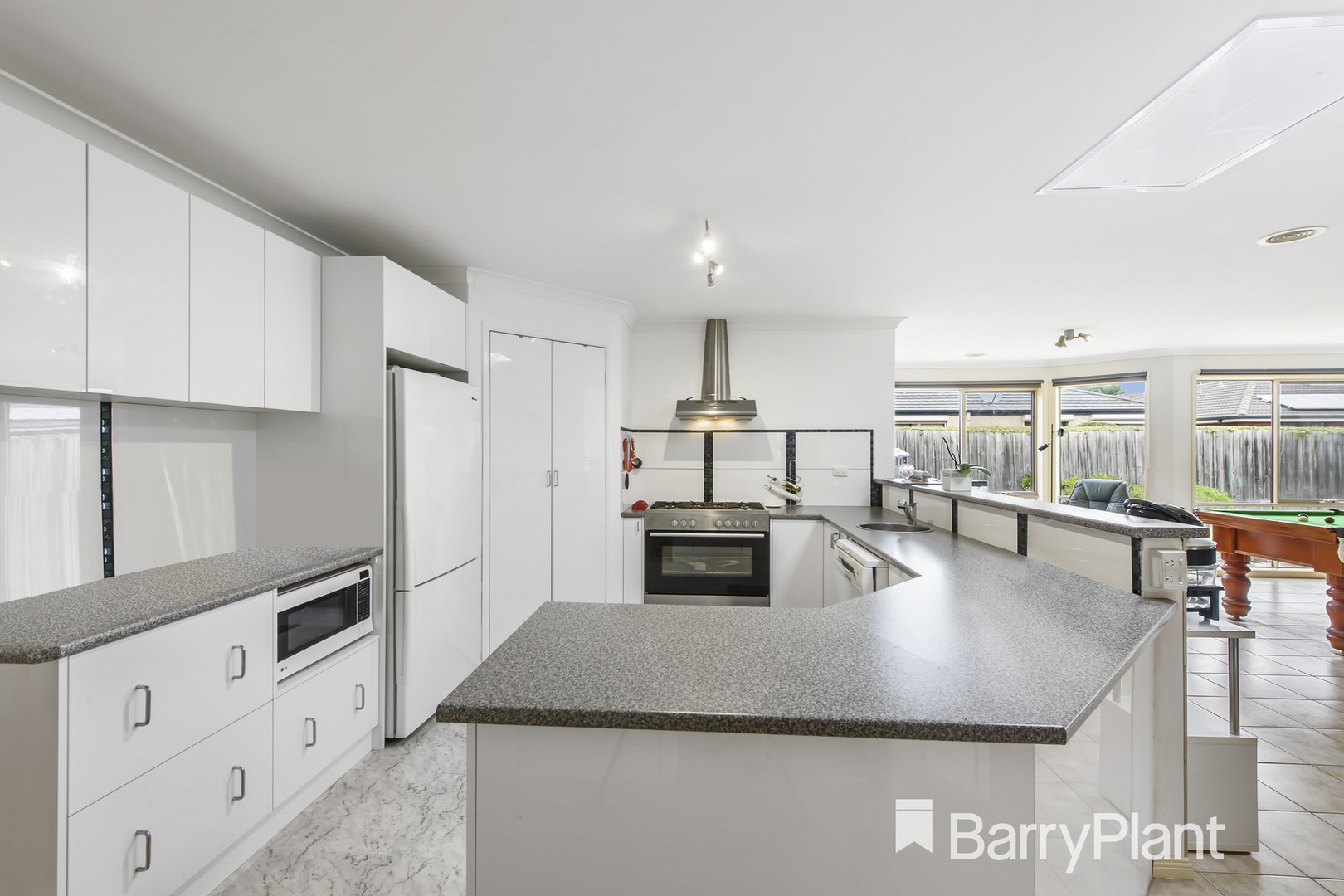 2 Chestnut GroveWerribee, VIC 3030, Werribee - Thumbnail 4