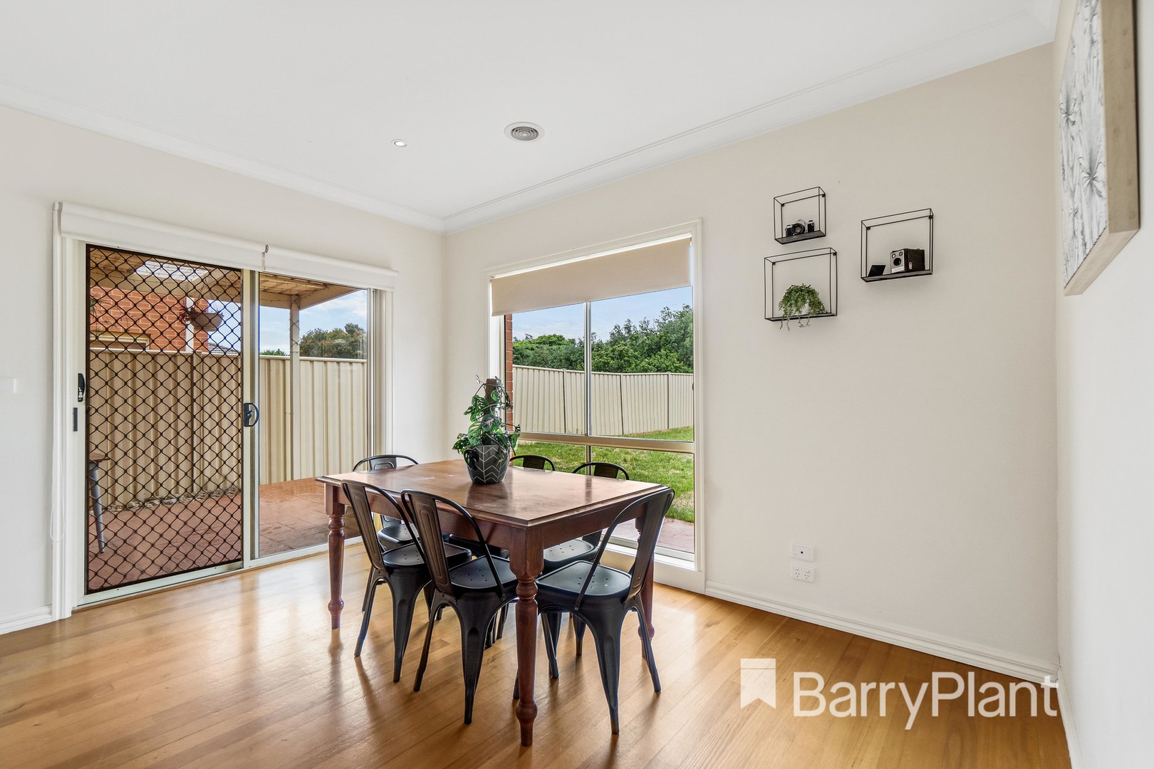 71 Latham StreetWerribee, VIC 3030, Werribee - Thumbnail 4