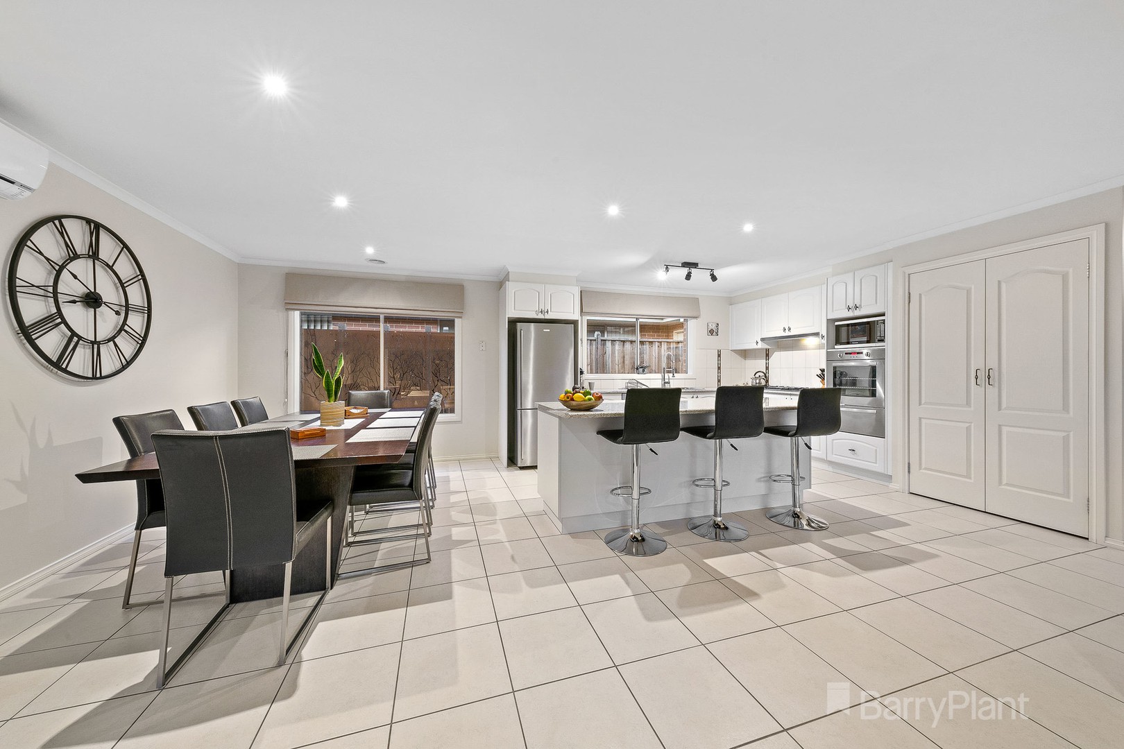 93 Skyline WayBerwick, VIC 3806, Berwick - Thumbnail 4