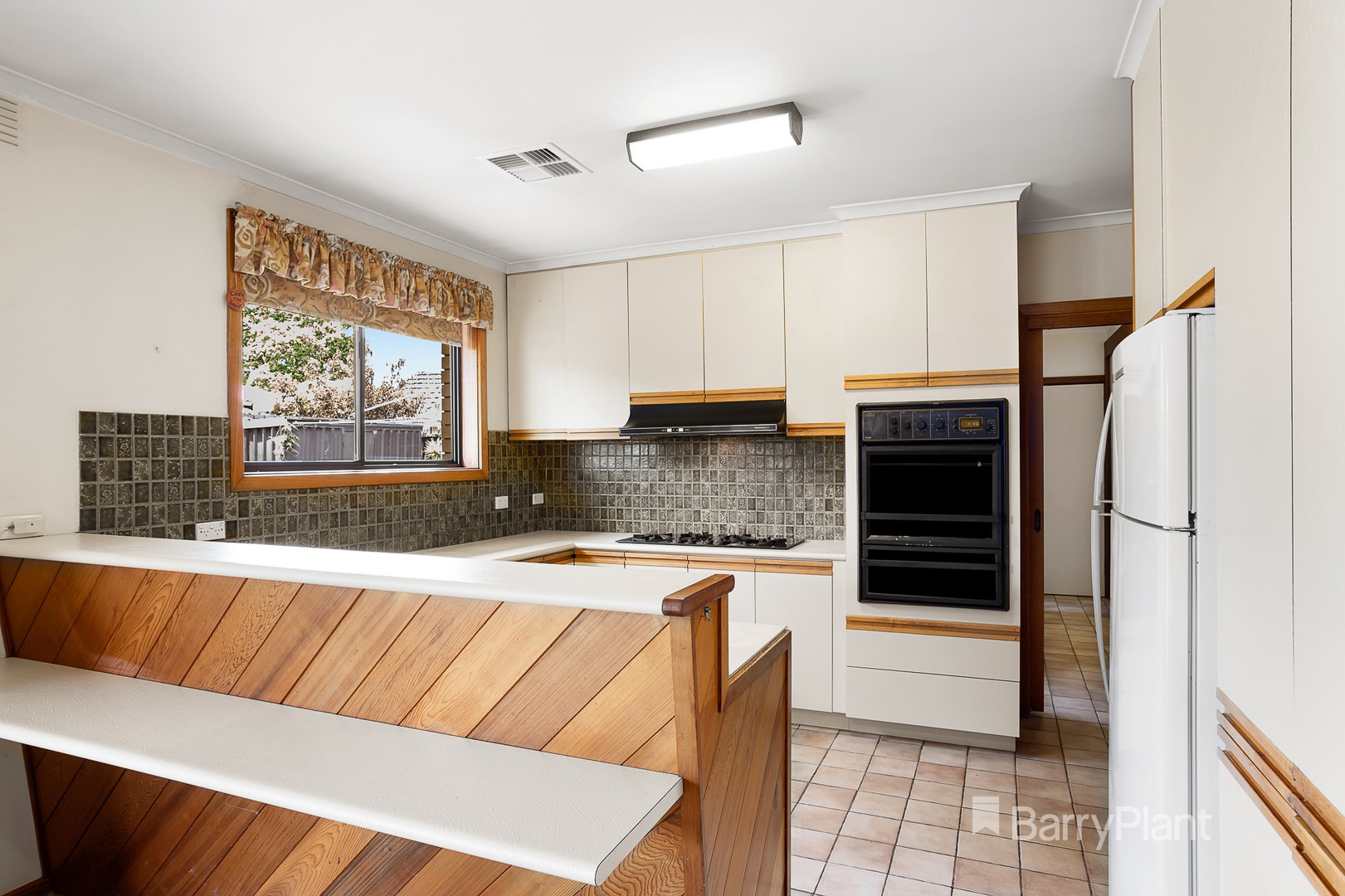 1 Kirstin CloseOakleigh South, VIC 3167, Oakleigh South - Thumbnail 5