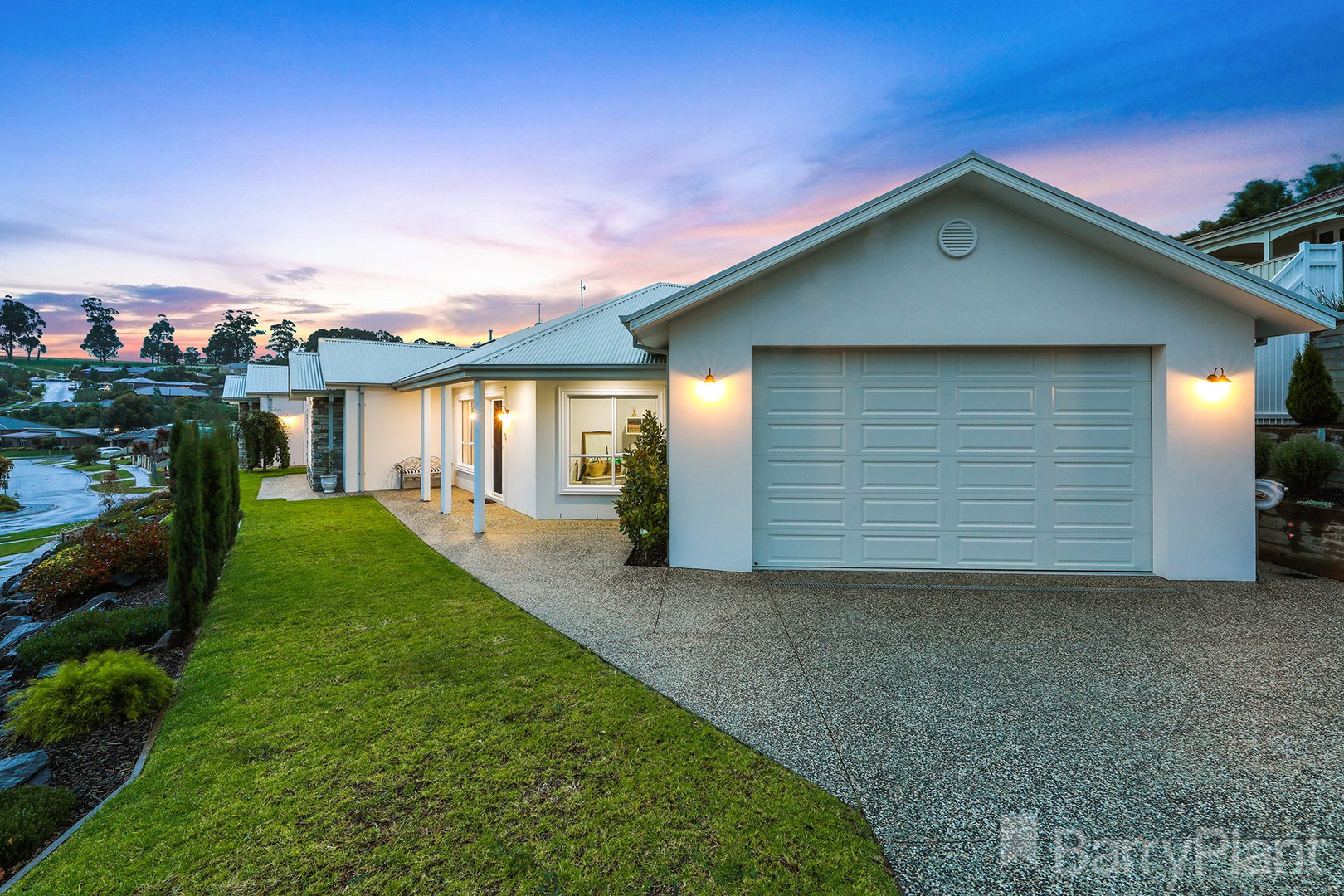 12 Waterside DriveDrouin, VIC 3818, Drouin - Thumbnail 2