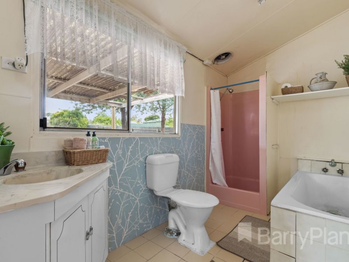 22 Kennedy StreetMaryborough, VIC 3465, Maryborough - Thumbnail 5
