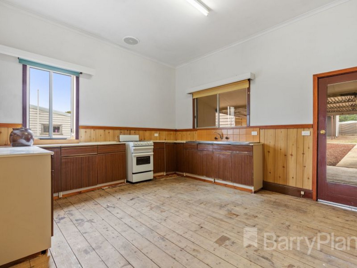 22 Kennedy StreetMaryborough, VIC 3465, Maryborough - Thumbnail 7