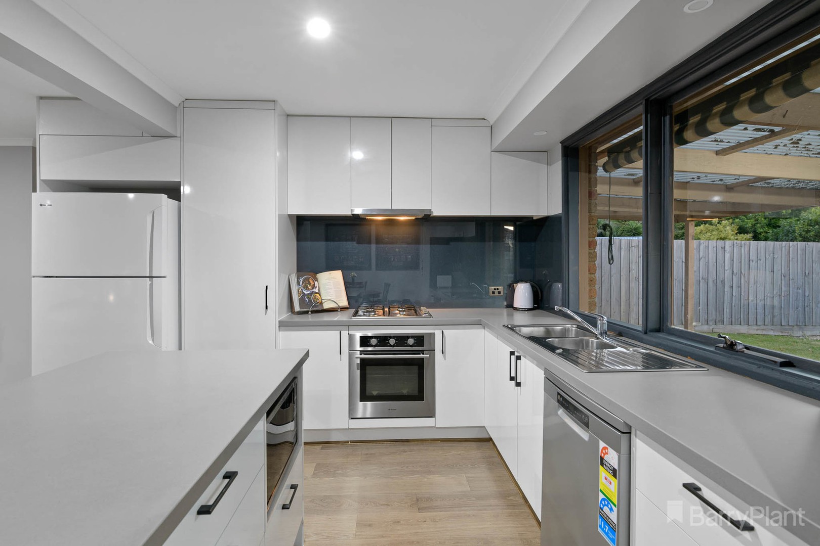 44 Smethurst AvenuePakenham, VIC 3810, Pakenham - Thumbnail 4