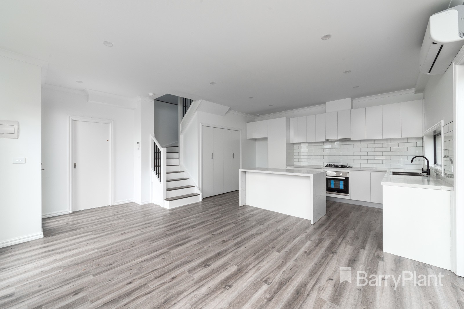 1/15 Smiley RoadBroadmeadows, VIC 3047, Broadmeadows - Thumbnail 6