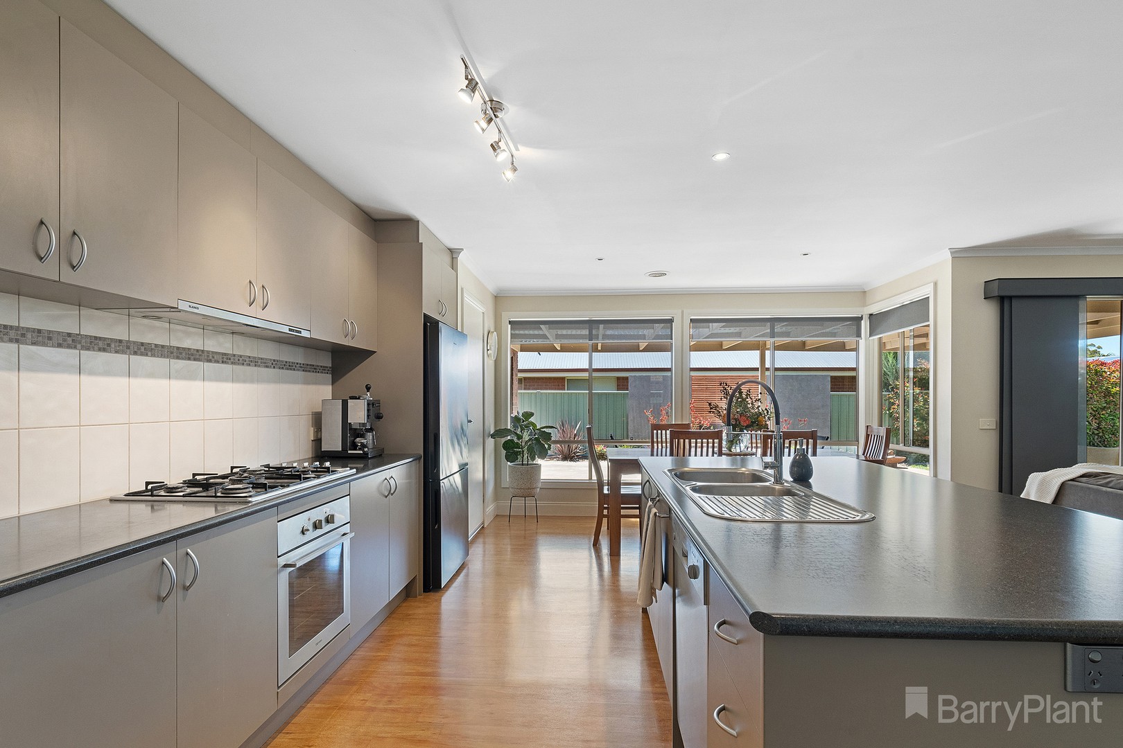20 Athena WayStrathfieldsaye, VIC 3551, Strathfieldsaye - Thumbnail 2