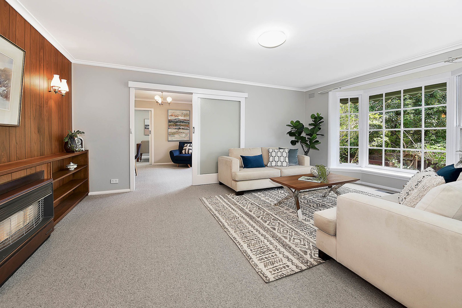 37 Monomeith CrescentMount Waverley, VIC 3149, Mount Waverley - Thumbnail 3