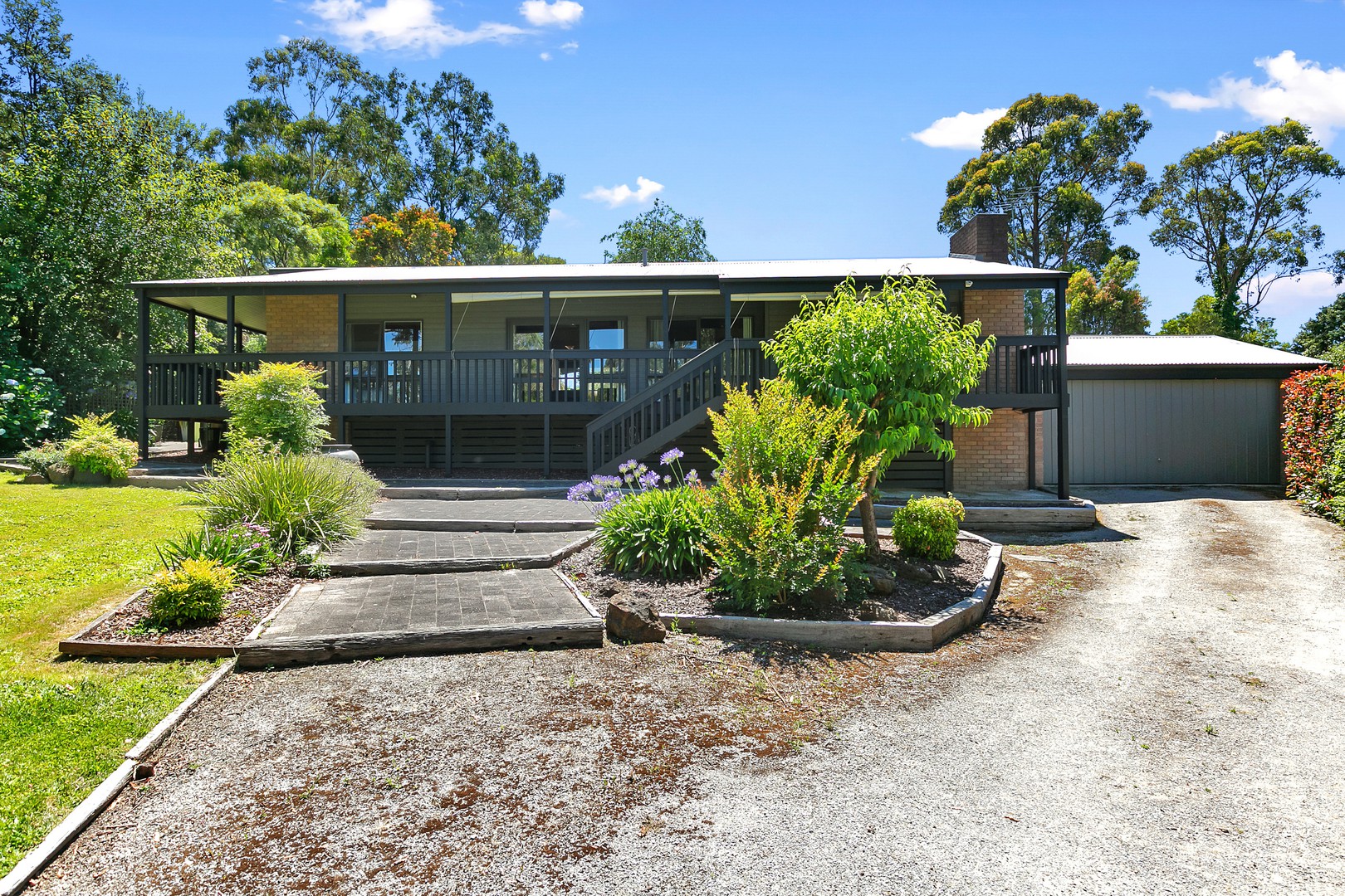 17 Carter StreetLaunching Place, VIC 3139, Launching Place - Thumbnail 2