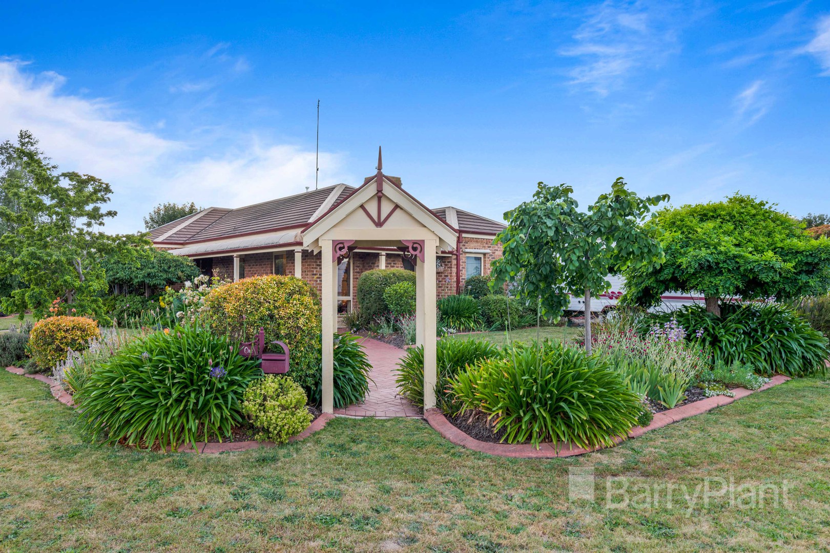 1 Holly CourtDelacombe, VIC 3356, Delacombe - Thumbnail 2