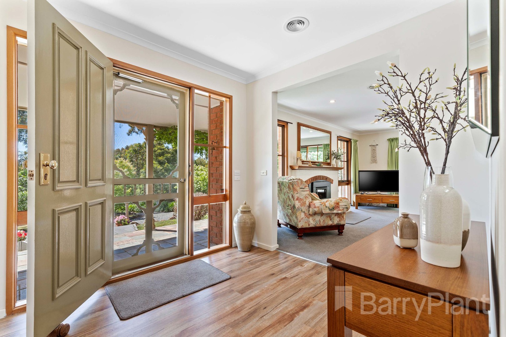 8 Woodside CourtBallarat North, VIC 3350, Ballarat North - Thumbnail 3