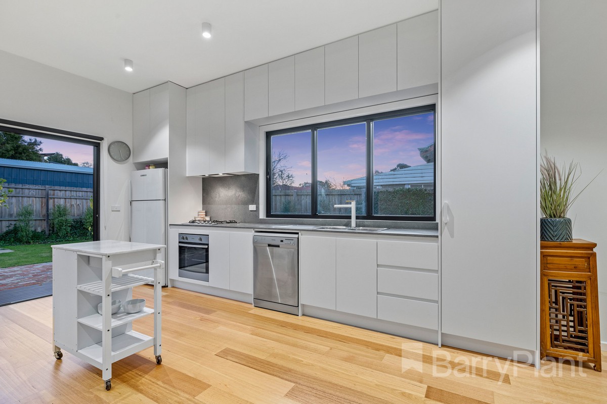 208 Gladstone StreetMount Pleasant, VIC 3350, Mount Pleasant - Thumbnail 5