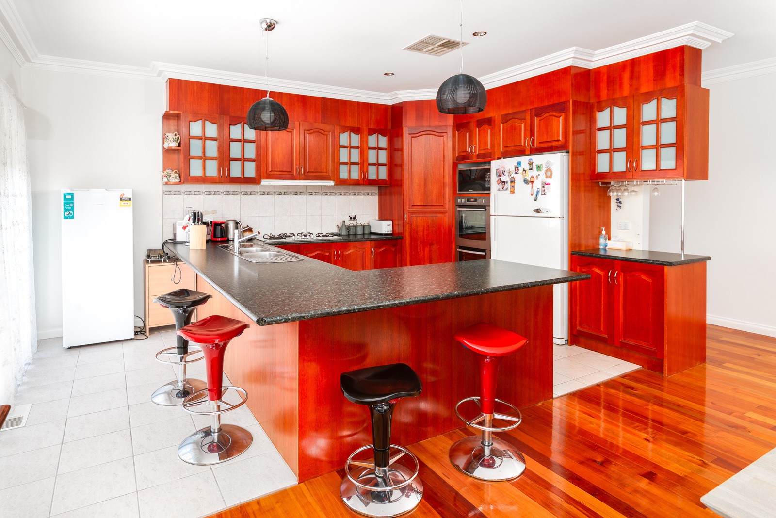 5 Honeysuckle CourtMeadow Heights, VIC 3048, Meadow Heights - Thumbnail 5