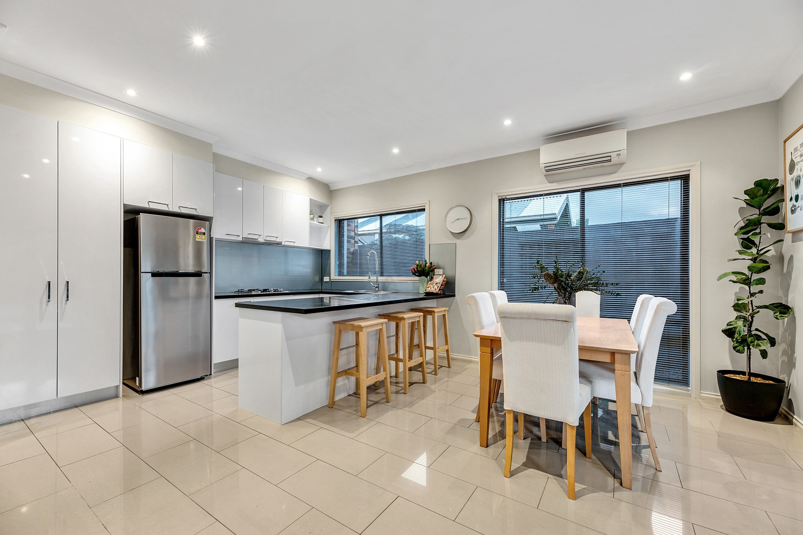 2/24 Mountfield Road, Mitcham, VIC 3132, Mitcham - Thumbnail 4