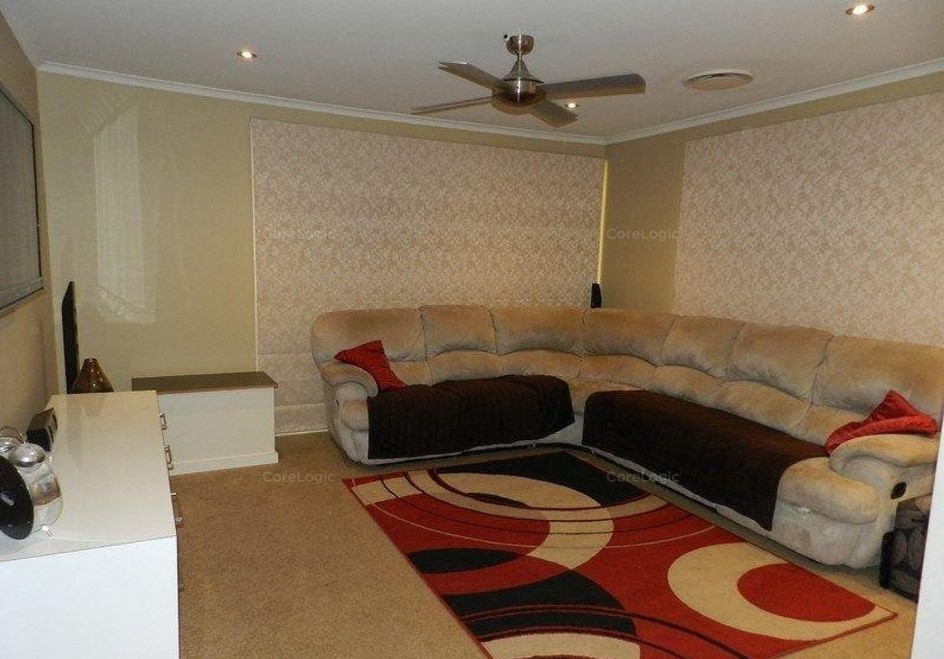 10 Yorkshire Crescent, Shepparton, VIC 3630 - Thumbnail 1 - 22/12/2020