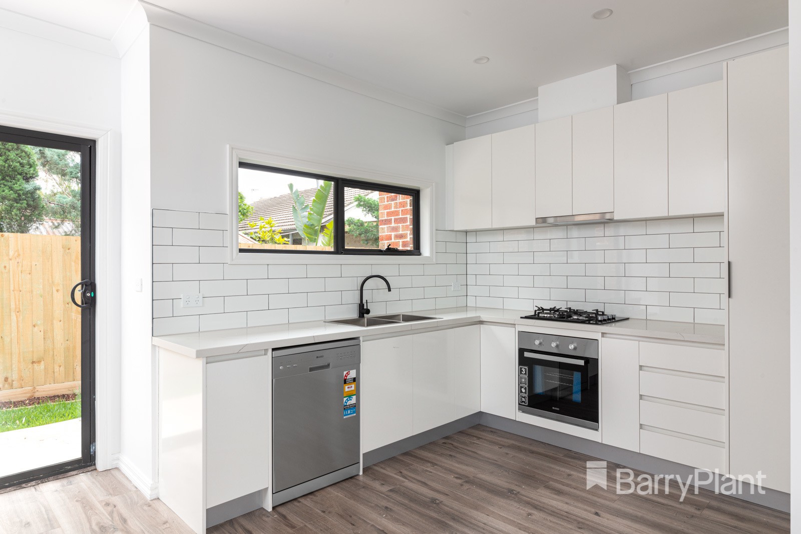 3/15 Smiley RoadBroadmeadows, VIC 3047, Broadmeadows - Thumbnail 3