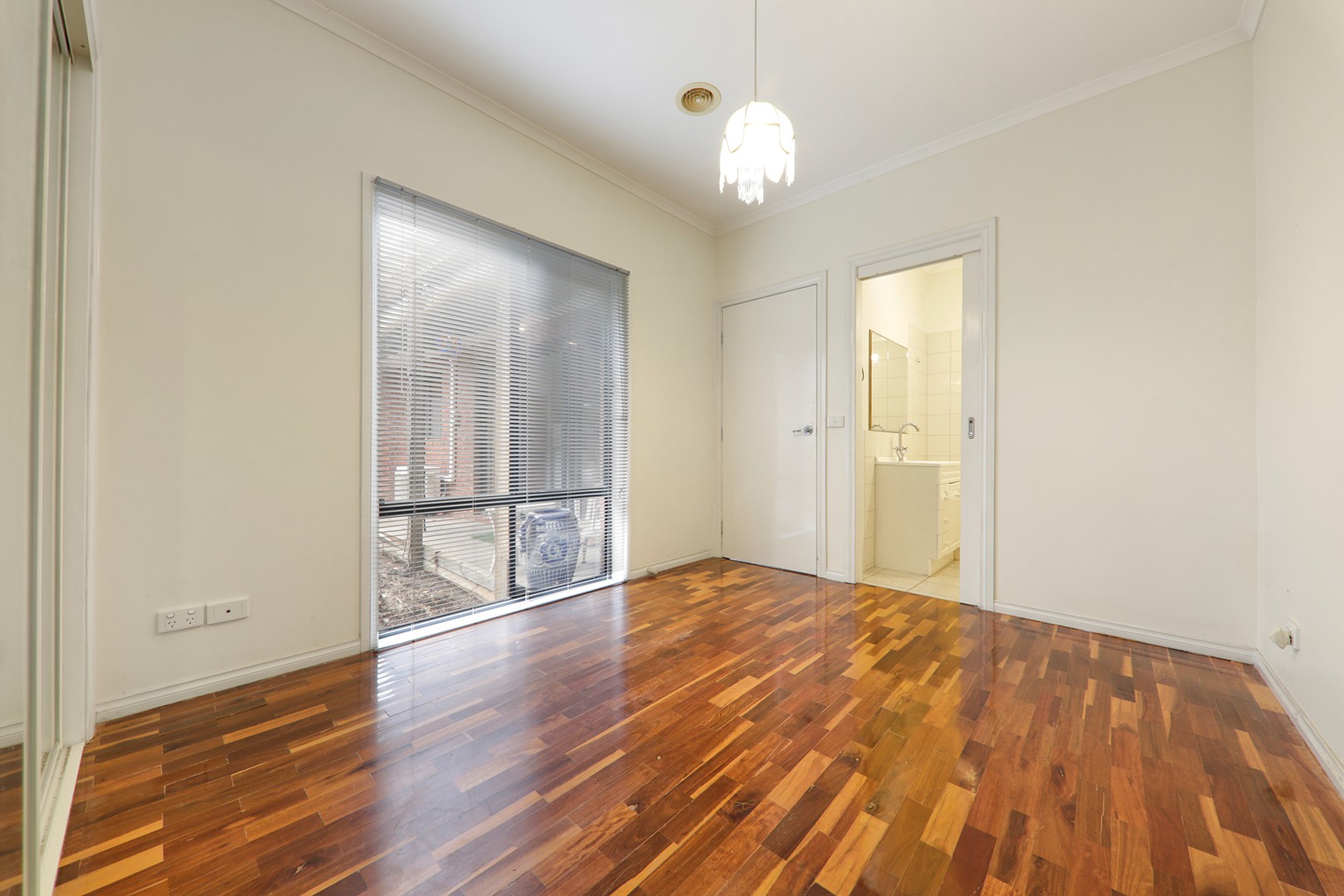 25 Bossington StreetOakleigh South, VIC 3167, Oakleigh South - Thumbnail 3