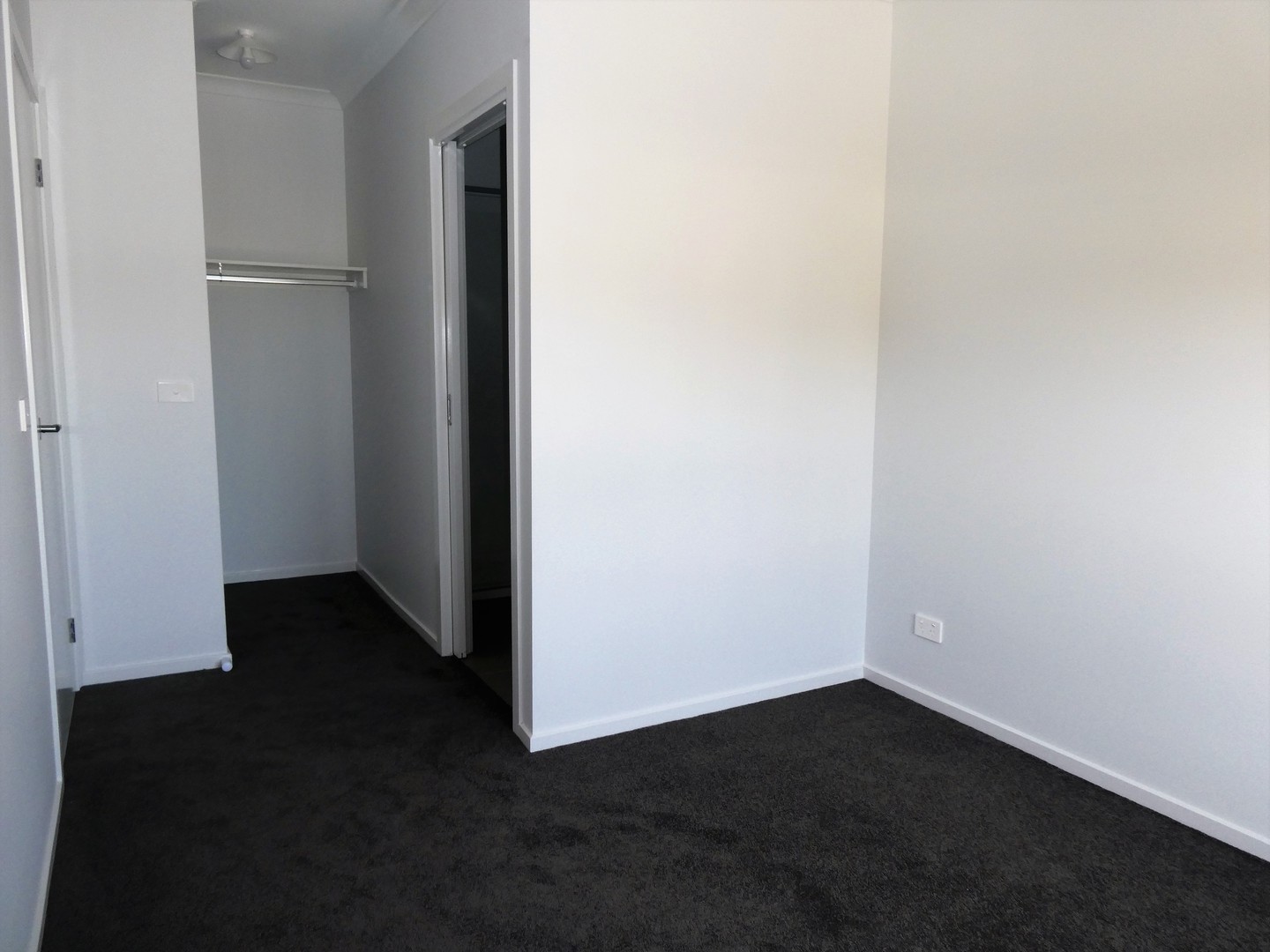 9 Festival Street, Diggers Rest, VIC 3427 - Thumbnail 1 - 04/01/2021