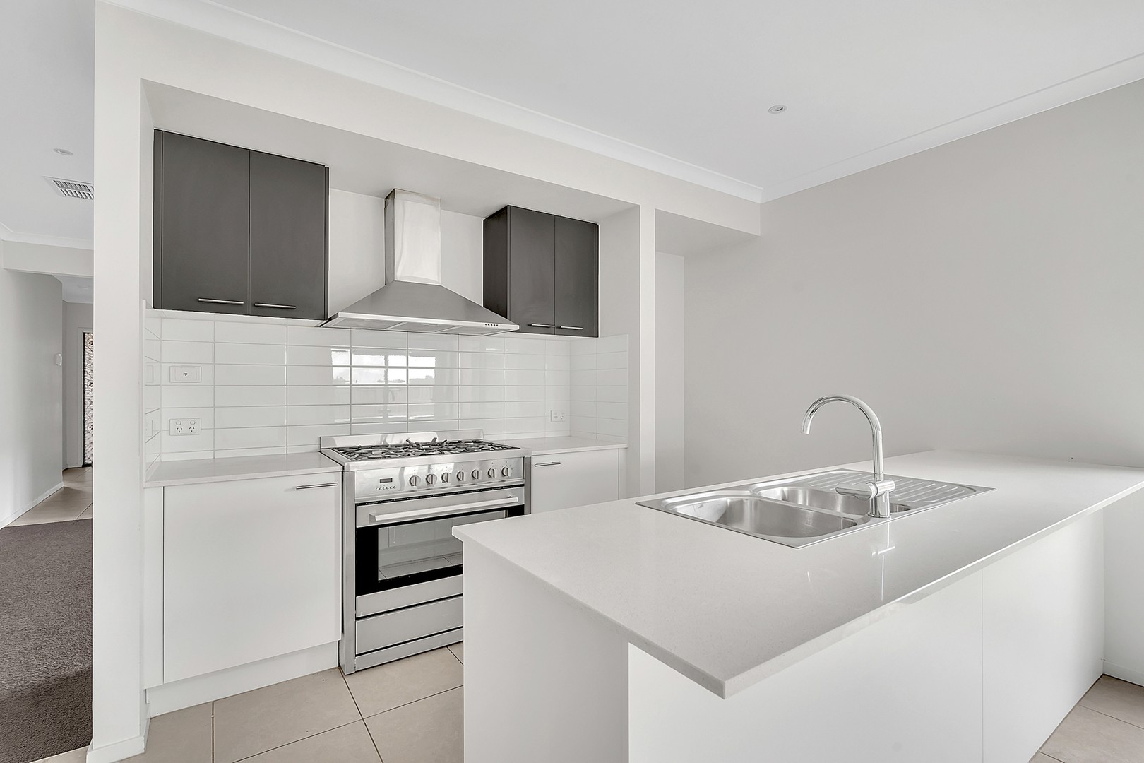 46 Denbigh Loop, Mickleham, VIC 3064, Mickleham - Thumbnail 3