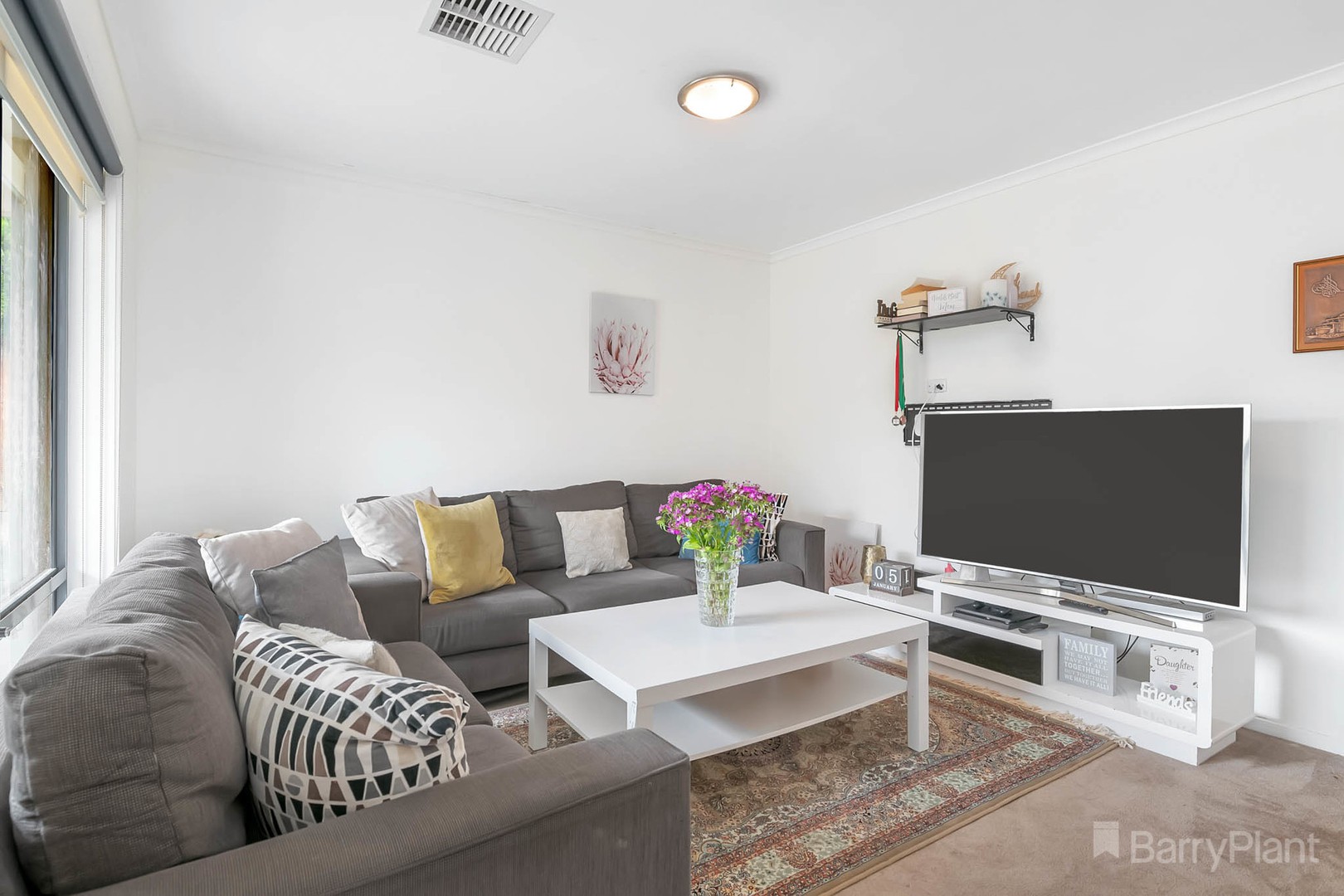 13 Cumberland Chase, Hampton Park, VIC 3976 - Thumbnail 2 - 07/01/2021