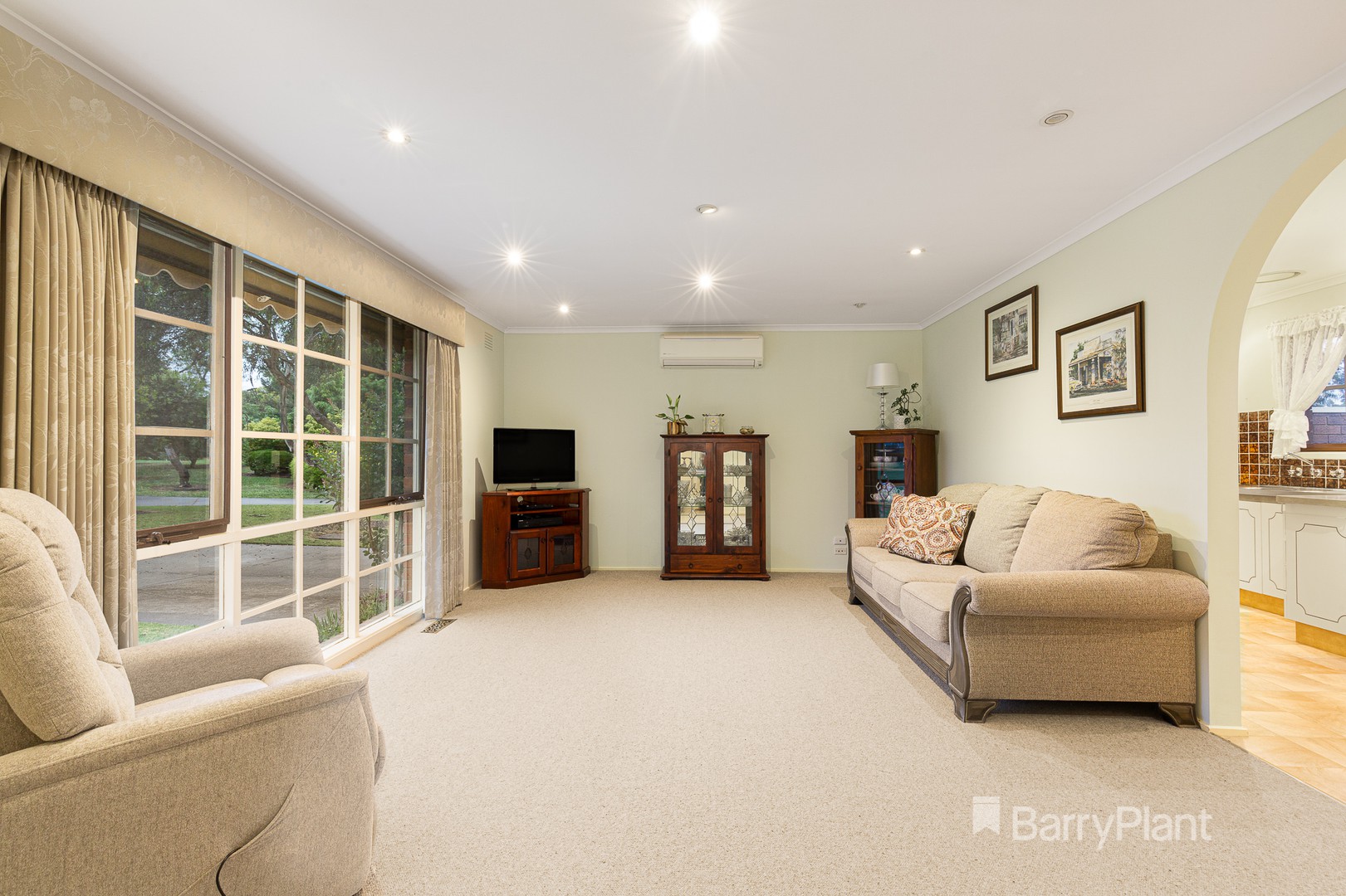 2/75 Eastfield RoadCroydon, VIC 3136, Croydon - Thumbnail 2