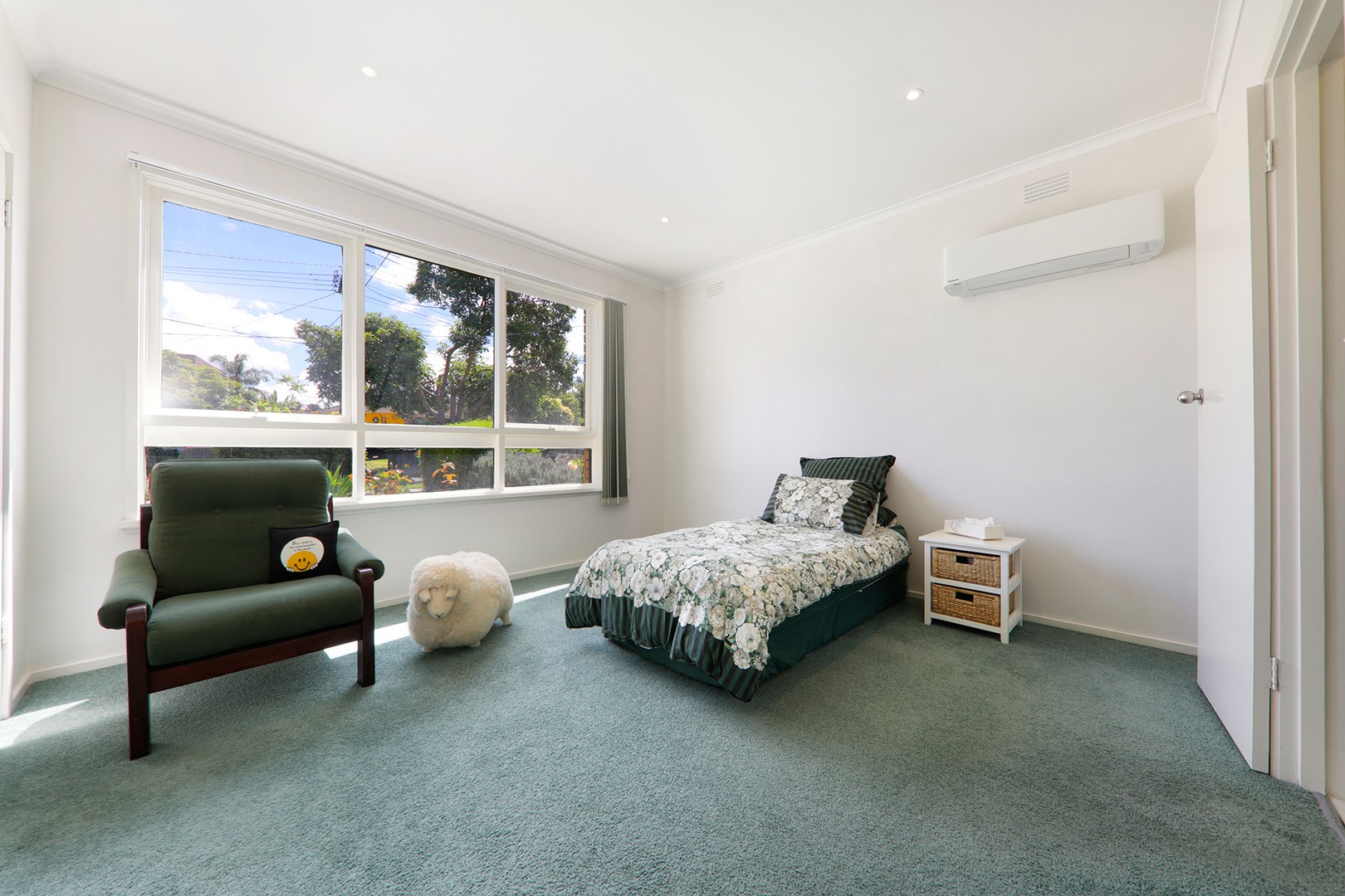 73 Strada CrescentWheelers Hill, VIC 3150, Wheelers Hill - Thumbnail 5