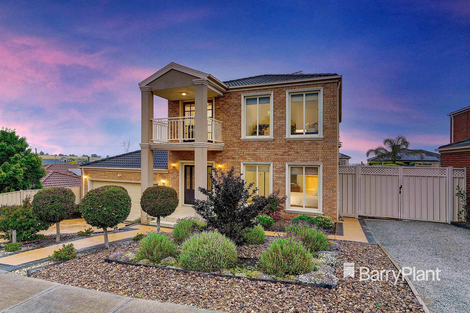 15 Stranraer CloseGreenvale, VIC 3059, Greenvale - Thumbnail 2