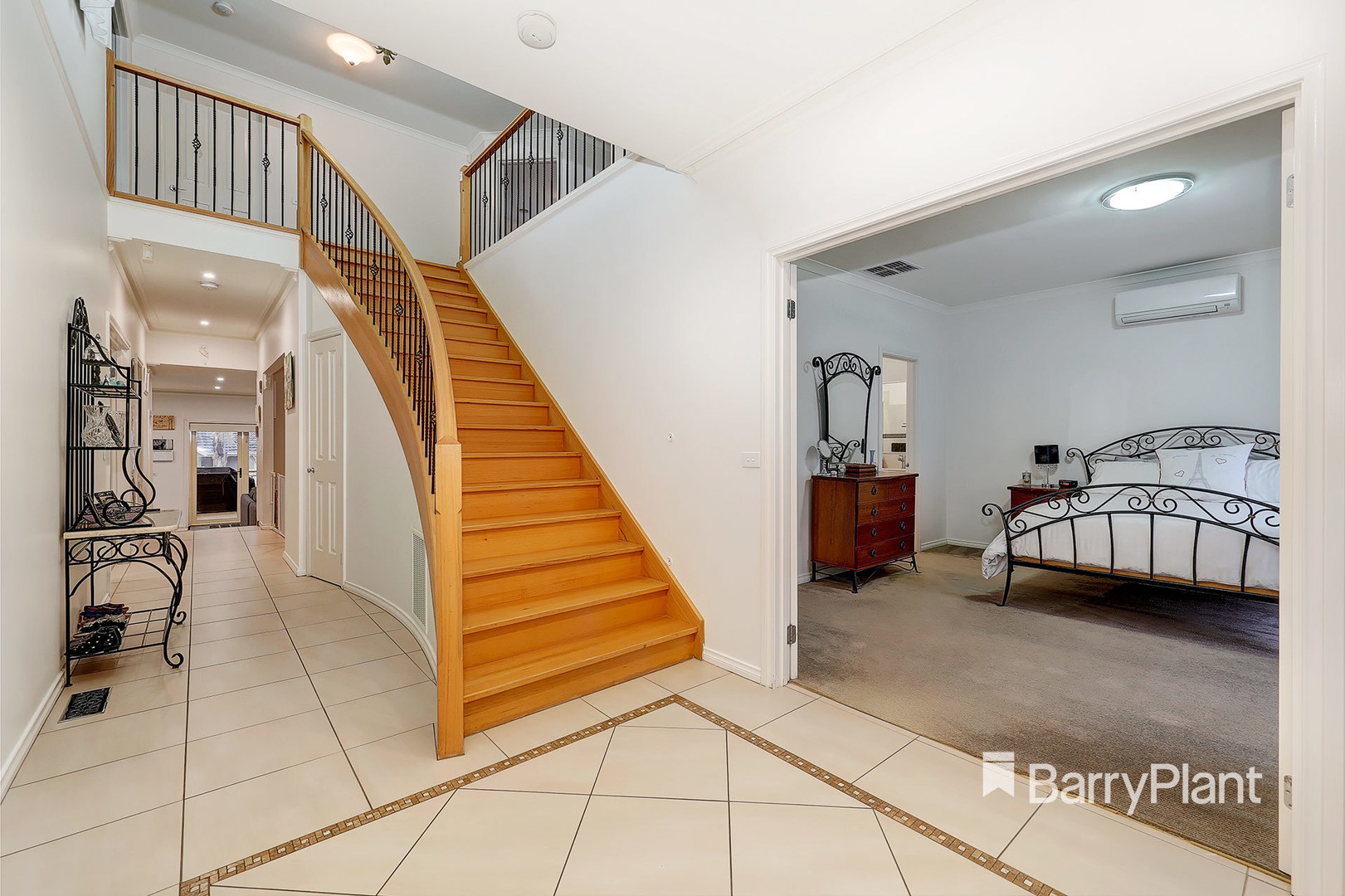 15 Stranraer CloseGreenvale, VIC 3059, Greenvale - Thumbnail 3