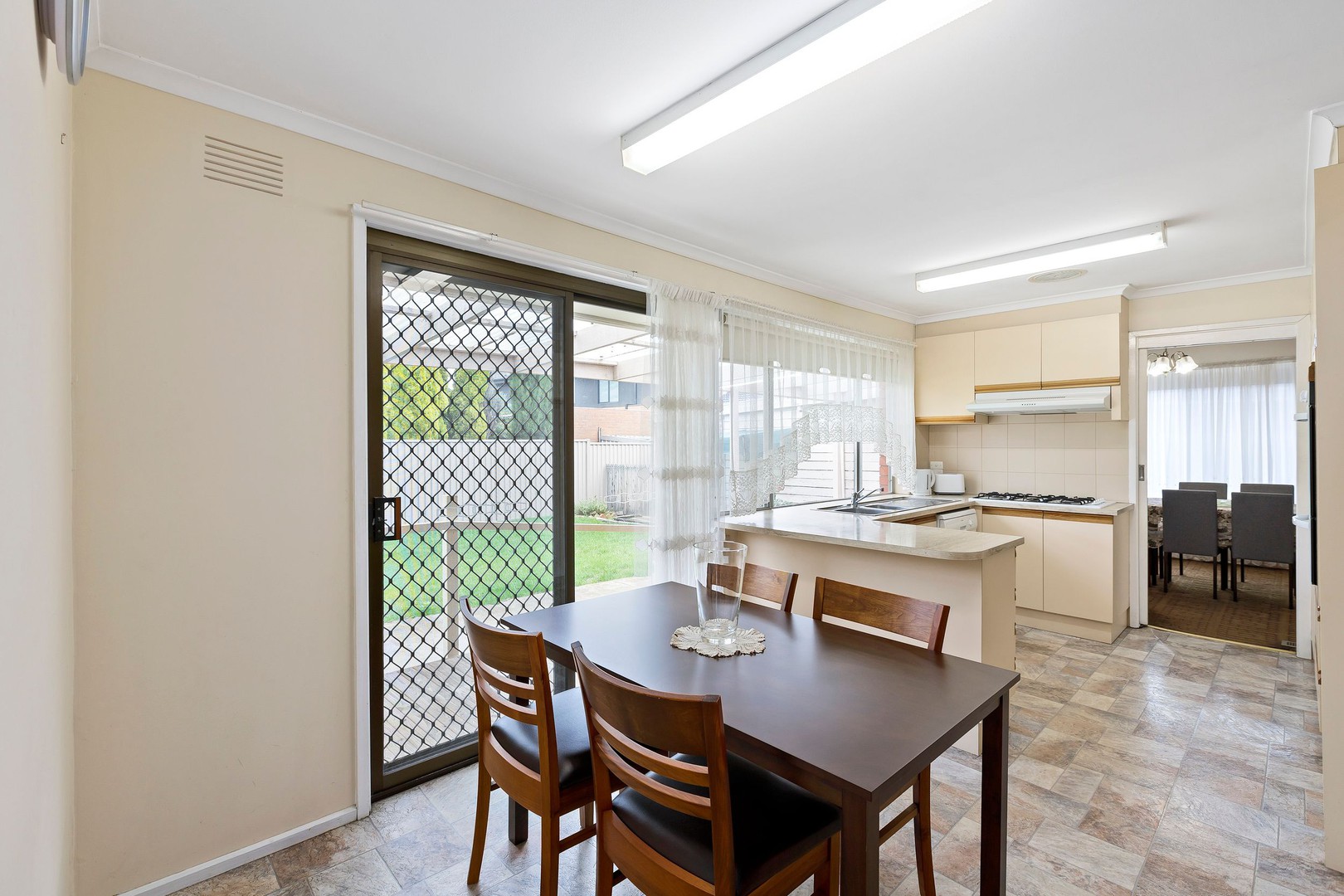 91 Sterling DriveKeilor East, VIC 3033, Keilor East - Thumbnail 2