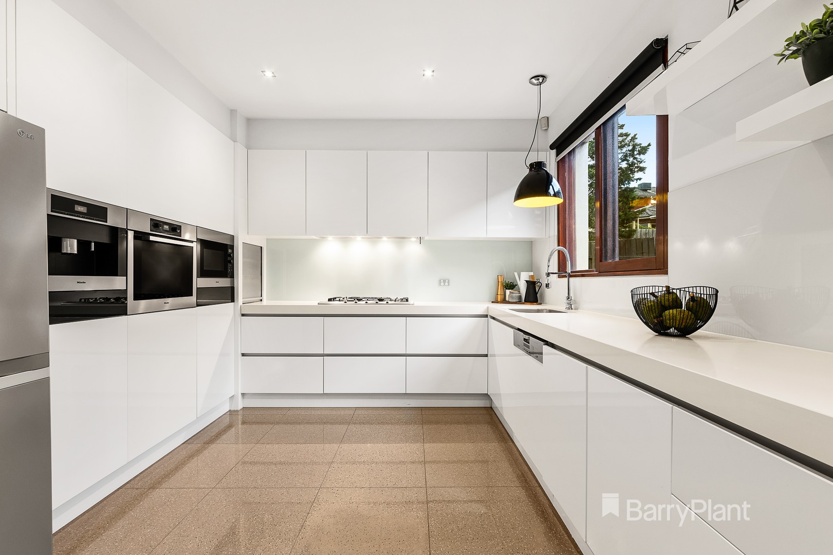 4 Graeme Court, Bulleen, VIC 3105, Bulleen - Thumbnail 3