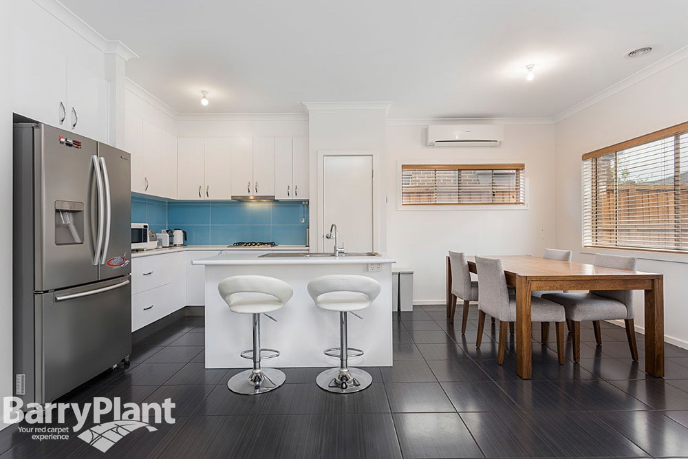23 Tamborine AvenuePoint Cook, VIC 3030, Point Cook - Thumbnail 4