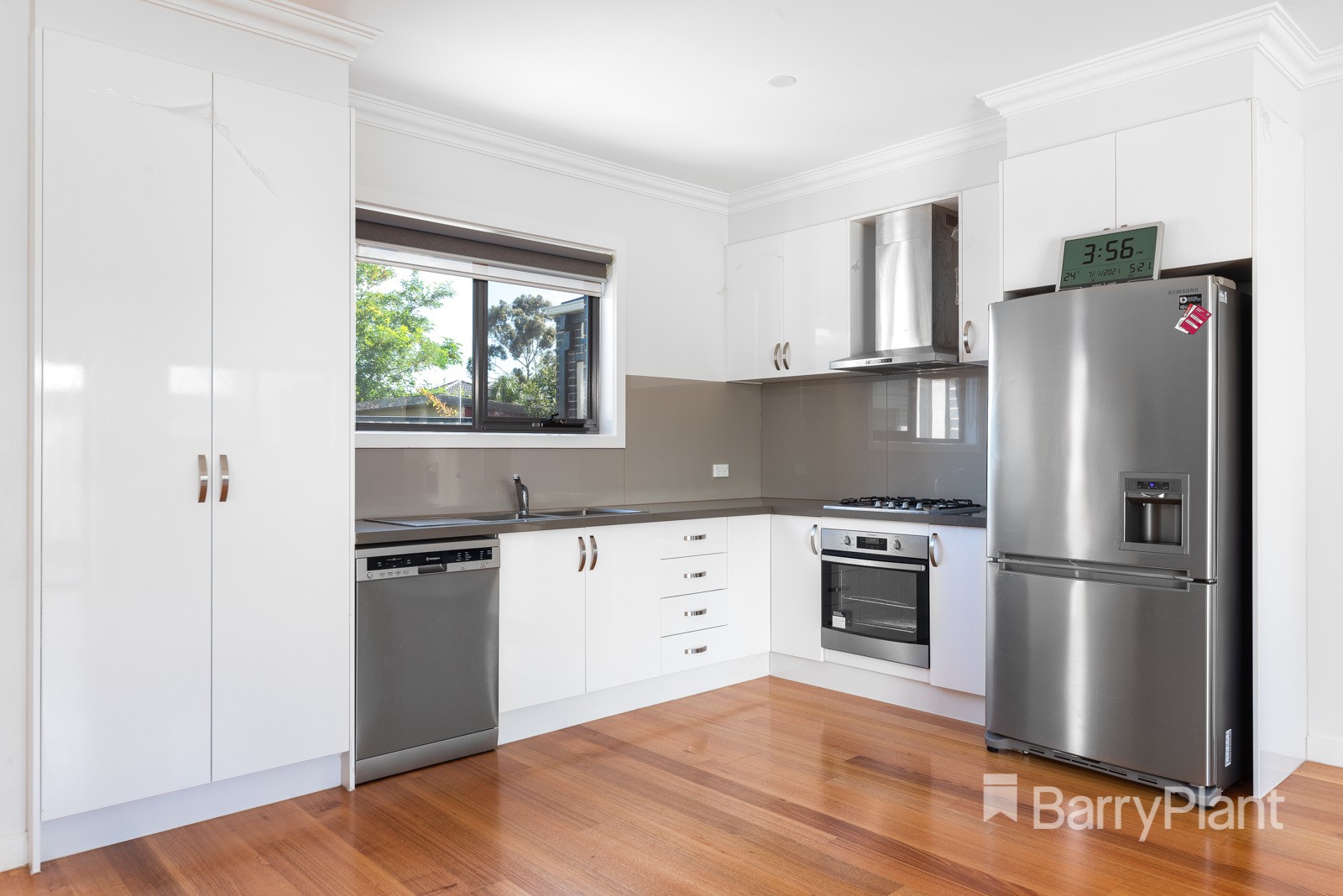2/7 Gosford CrescentBroadmeadows, VIC 3047, Broadmeadows - Thumbnail 3