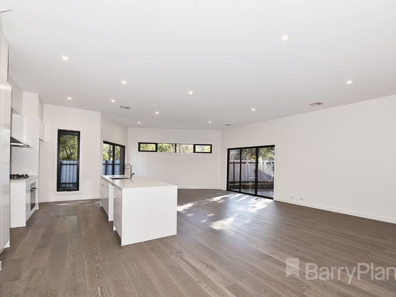 3/3 Briggs Street, Mount Waverley, VIC 3149 - Thumbnail 1 - 13/01/2021