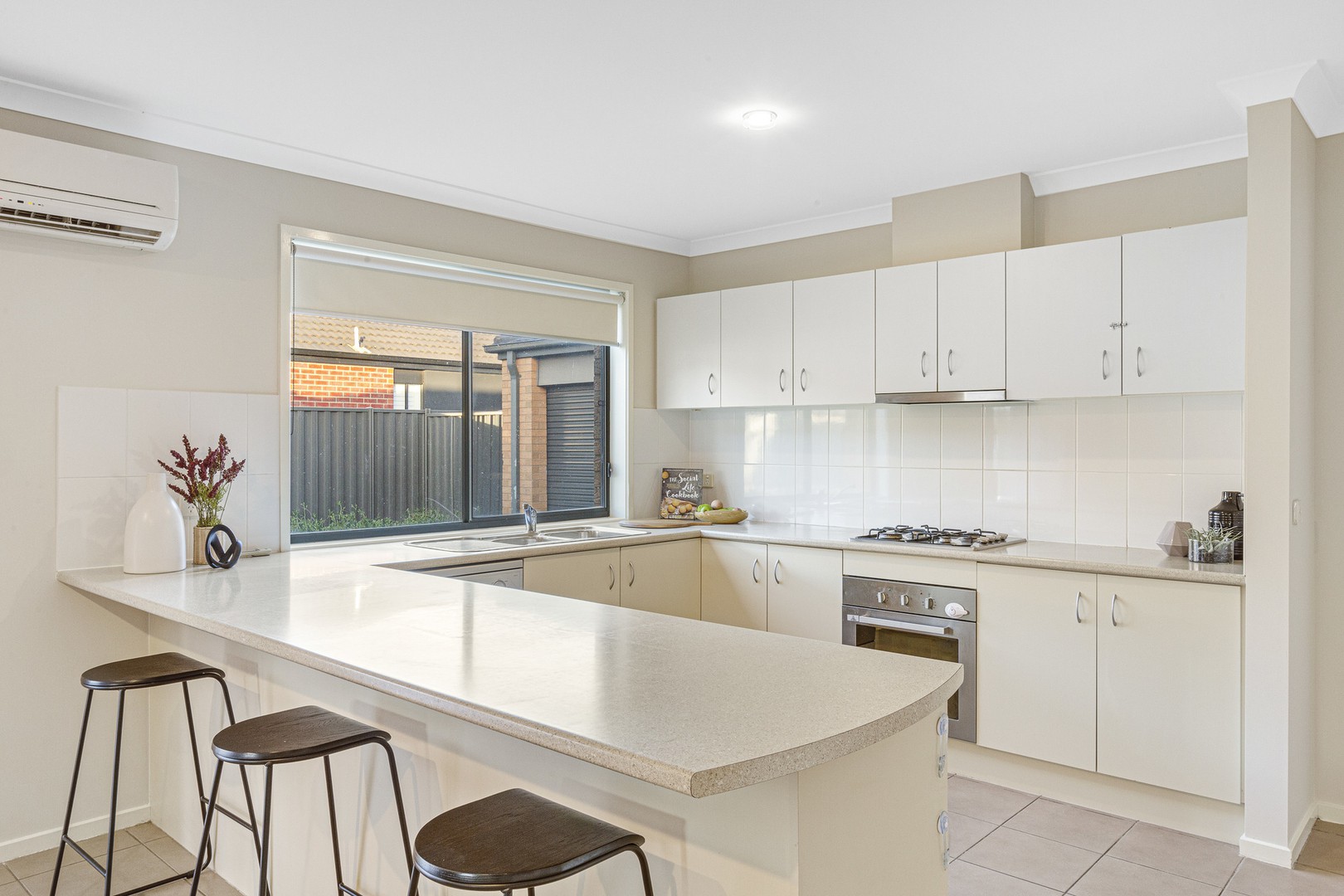 46 Speargrass DriveHillside, VIC 3037, Hillside - Thumbnail 5