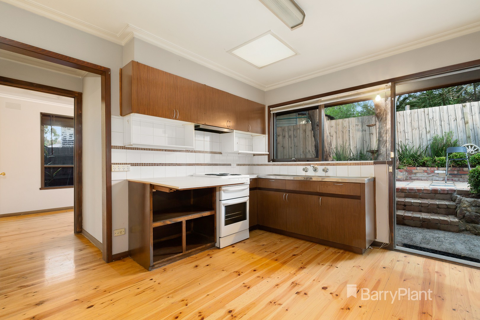 Unit 1/12 Riverview  Road, Montmorency, VIC 3094, Montmorency - Thumbnail 4