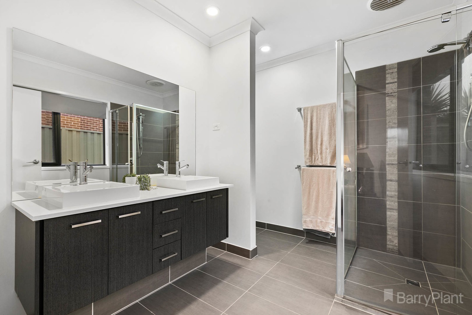 88 Dusseldorp AvenuePakenham, VIC 3810, Pakenham - Thumbnail 3