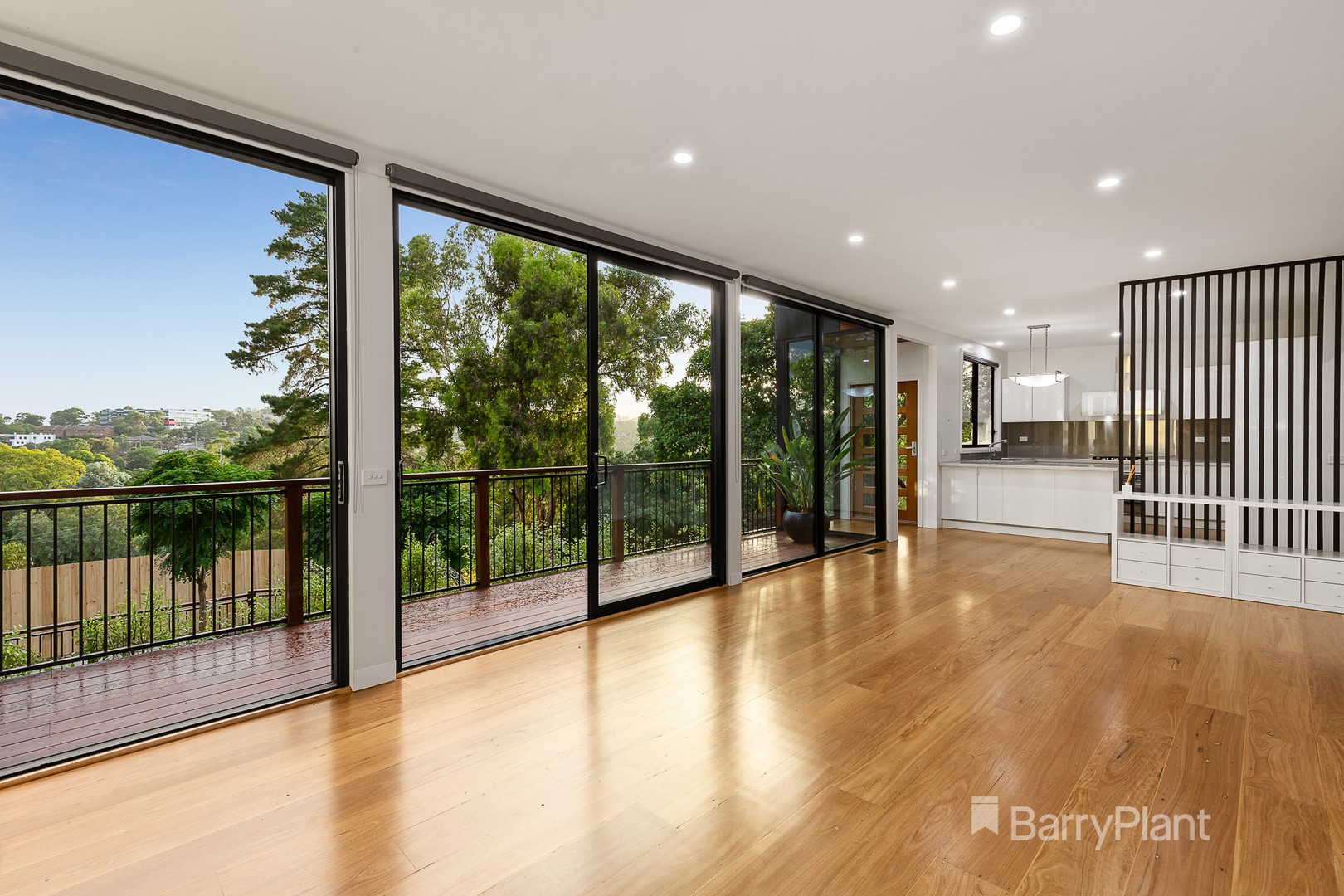 2/11 St Helena Road, Greensborough, VIC 3088, Greensborough - Thumbnail 2