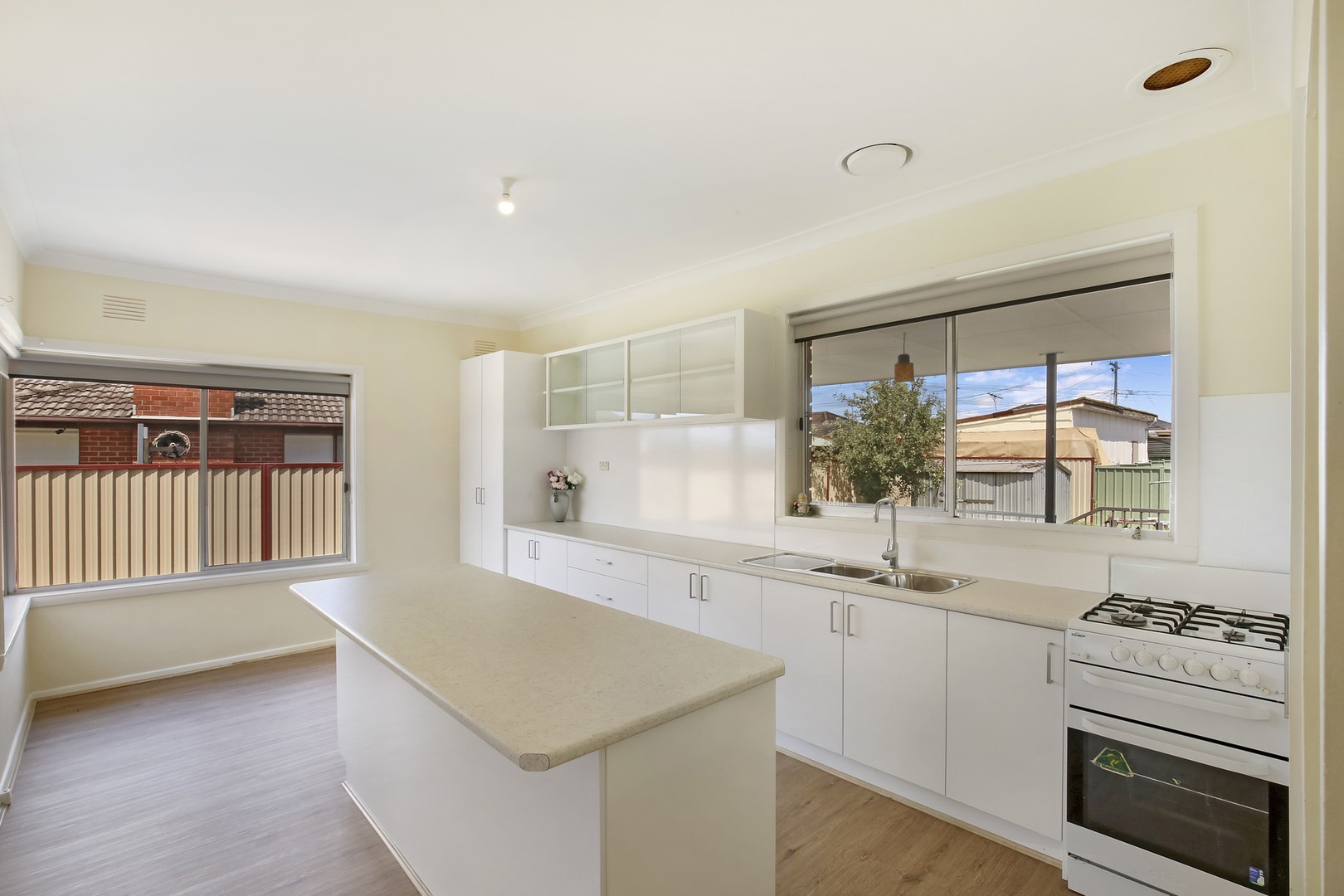 41 Deakin AvenueLalor, VIC 3075, Lalor - Thumbnail 3