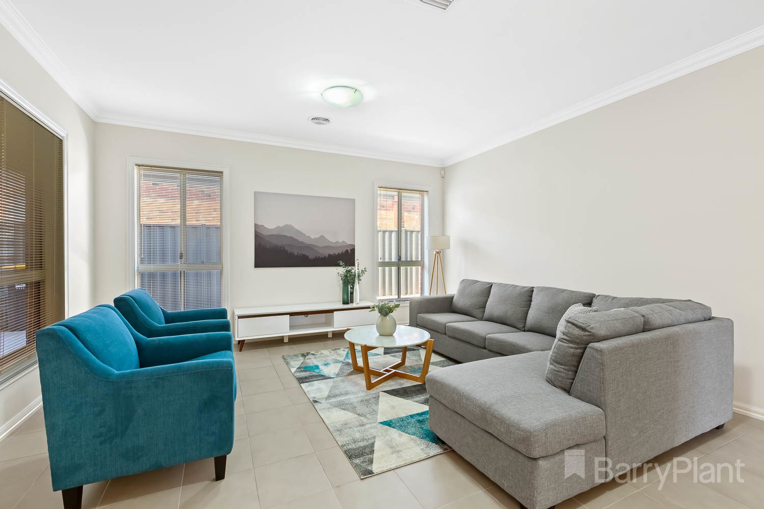 18 Buvelot CrescentCaroline Springs, VIC 3023, Caroline Springs - Thumbnail 5