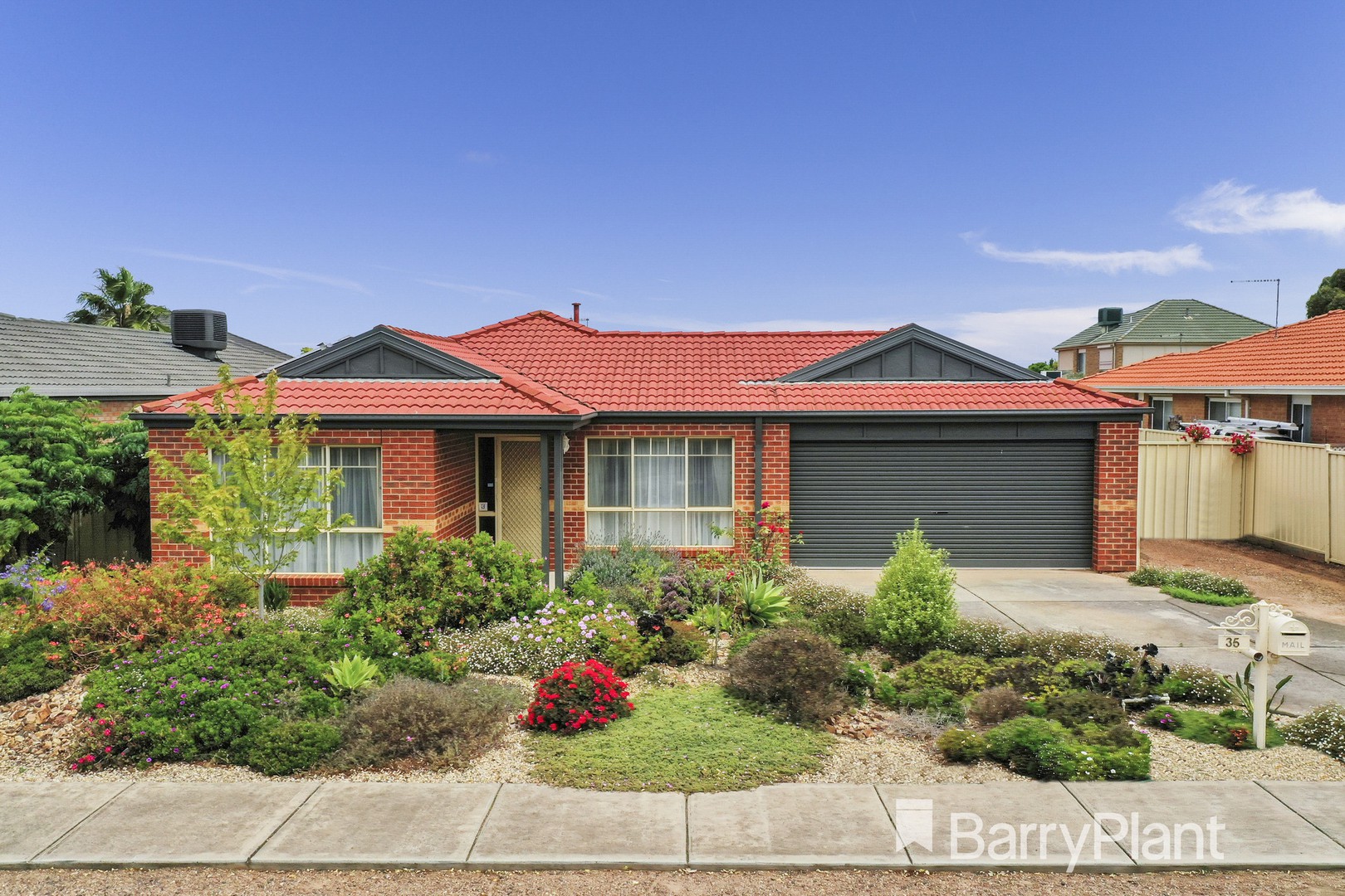 35 Fleetwood Circuit, Melton West, VIC 3337 - Thumbnail 2 - 15/01/2021