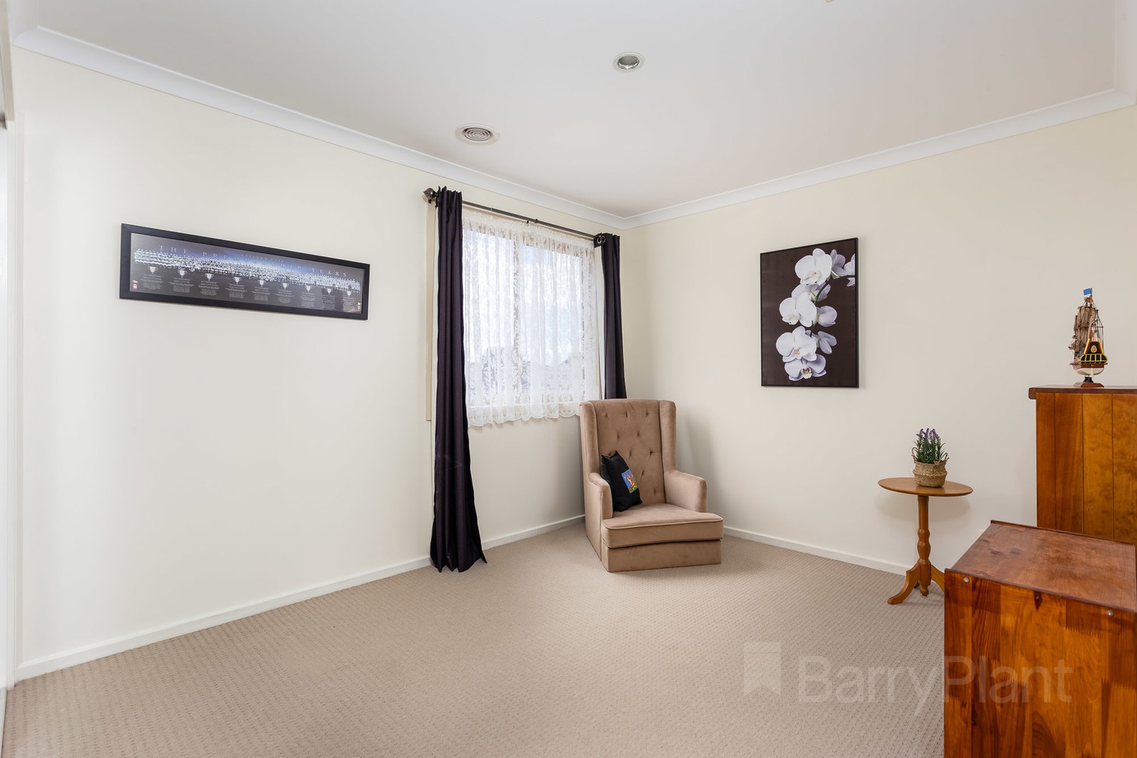 28 Featherbrook DrivePoint Cook, VIC 3030, Point Cook - Thumbnail 2