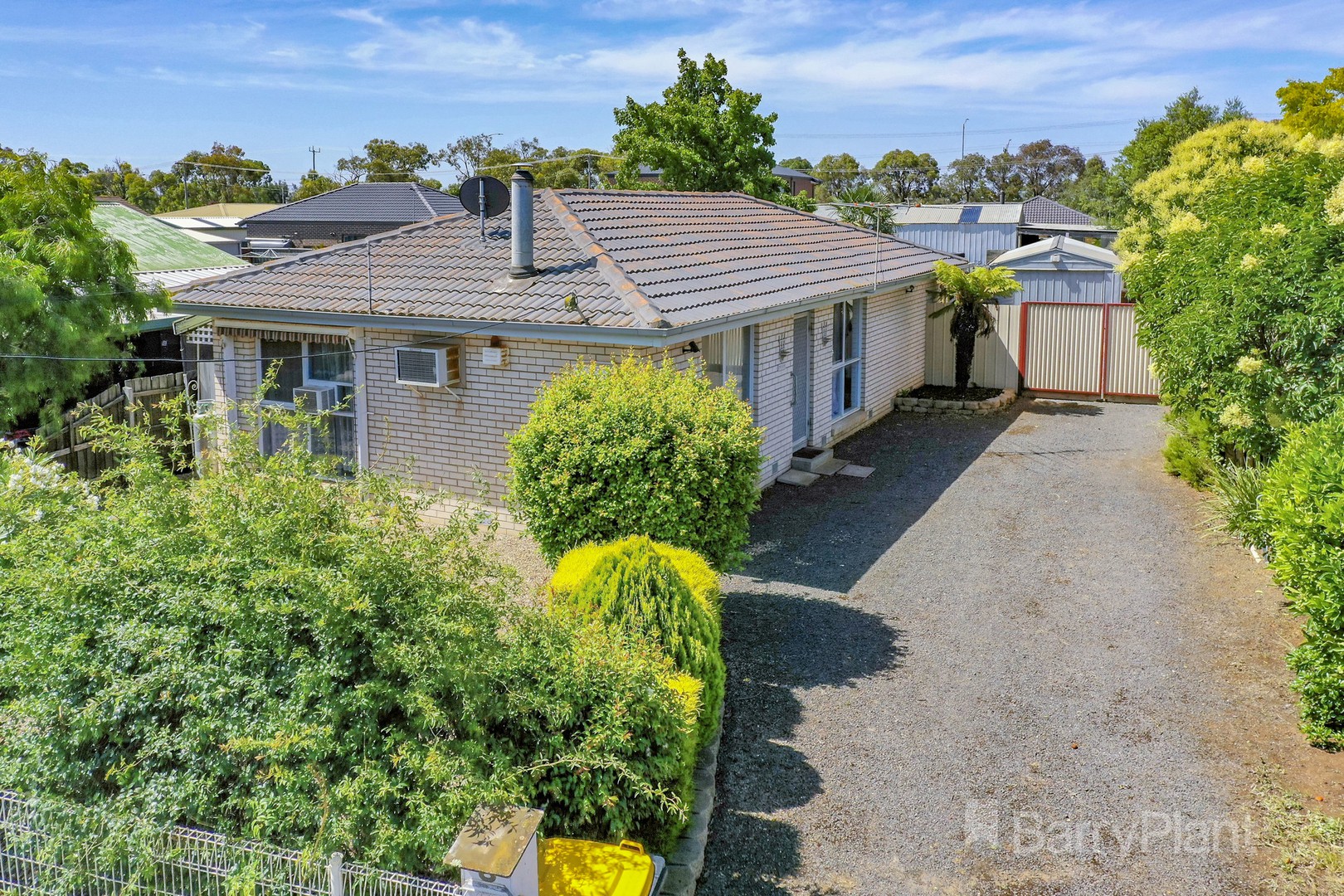 8 Westcott Parade, Rockbank, VIC 3335 - Thumbnail 2 - 18/01/2021