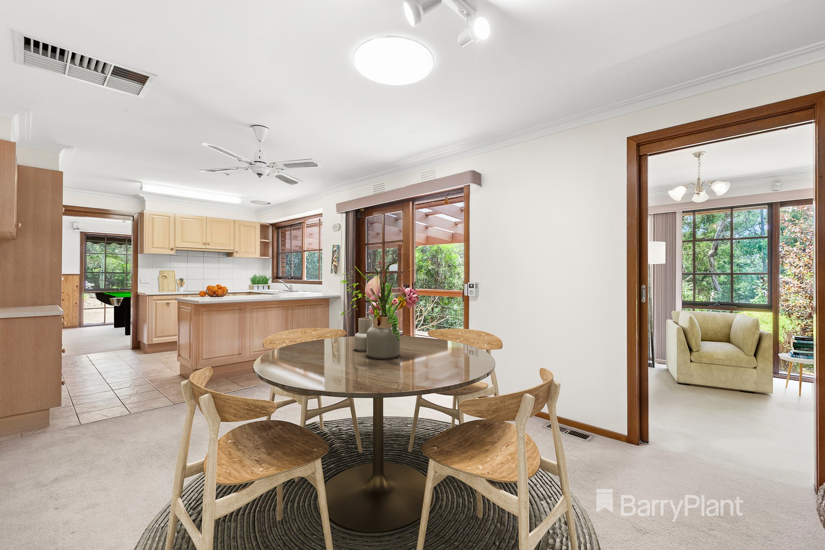 2 Caroline CrescentHurstbridge, VIC 3099, Hurstbridge - Thumbnail 3