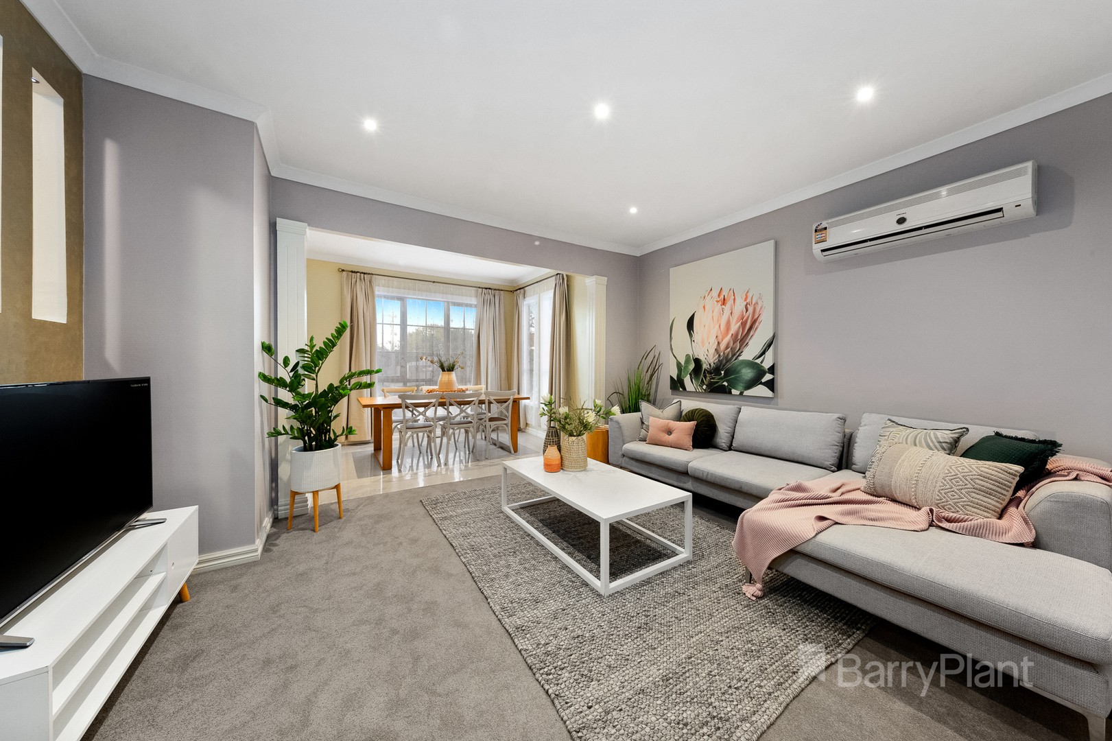8 Oak Court, Braybrook, VIC 3019 - Thumbnail 1 - 20/01/2021