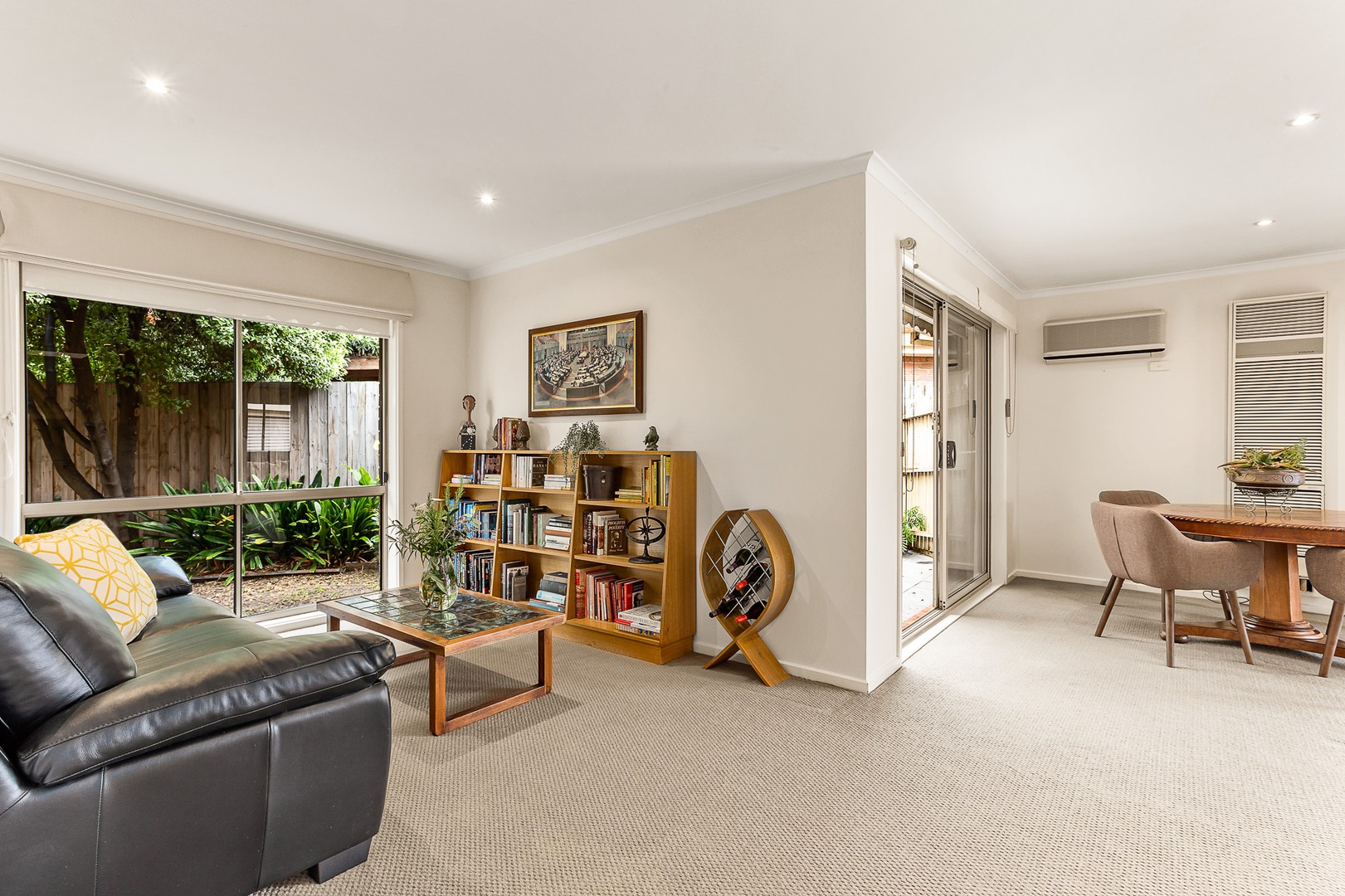 2/4 Holland AvenueDingley Village, VIC 3172, Dingley Village - Thumbnail 3